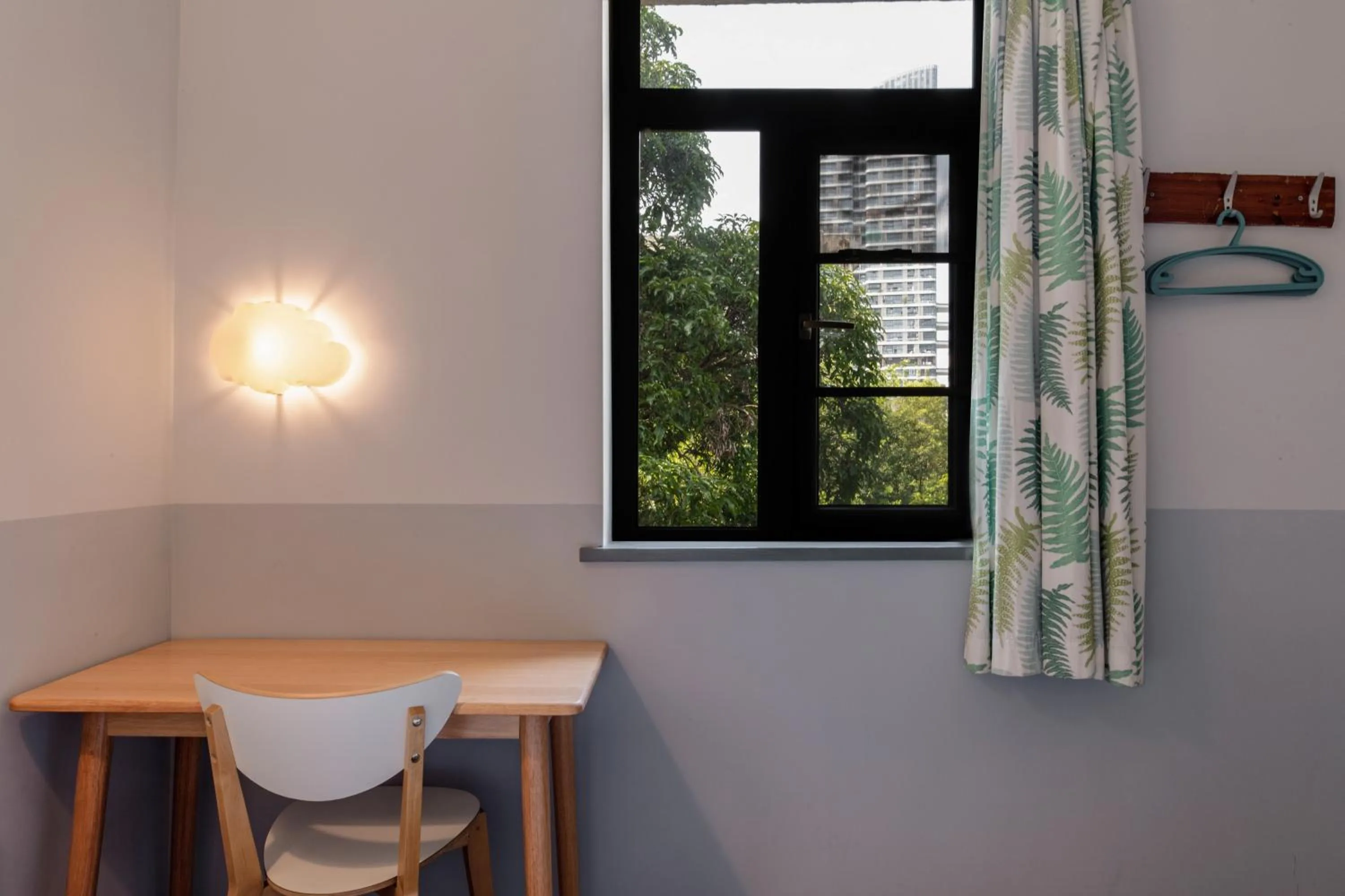 Shenzhen Loft Youth Hostel