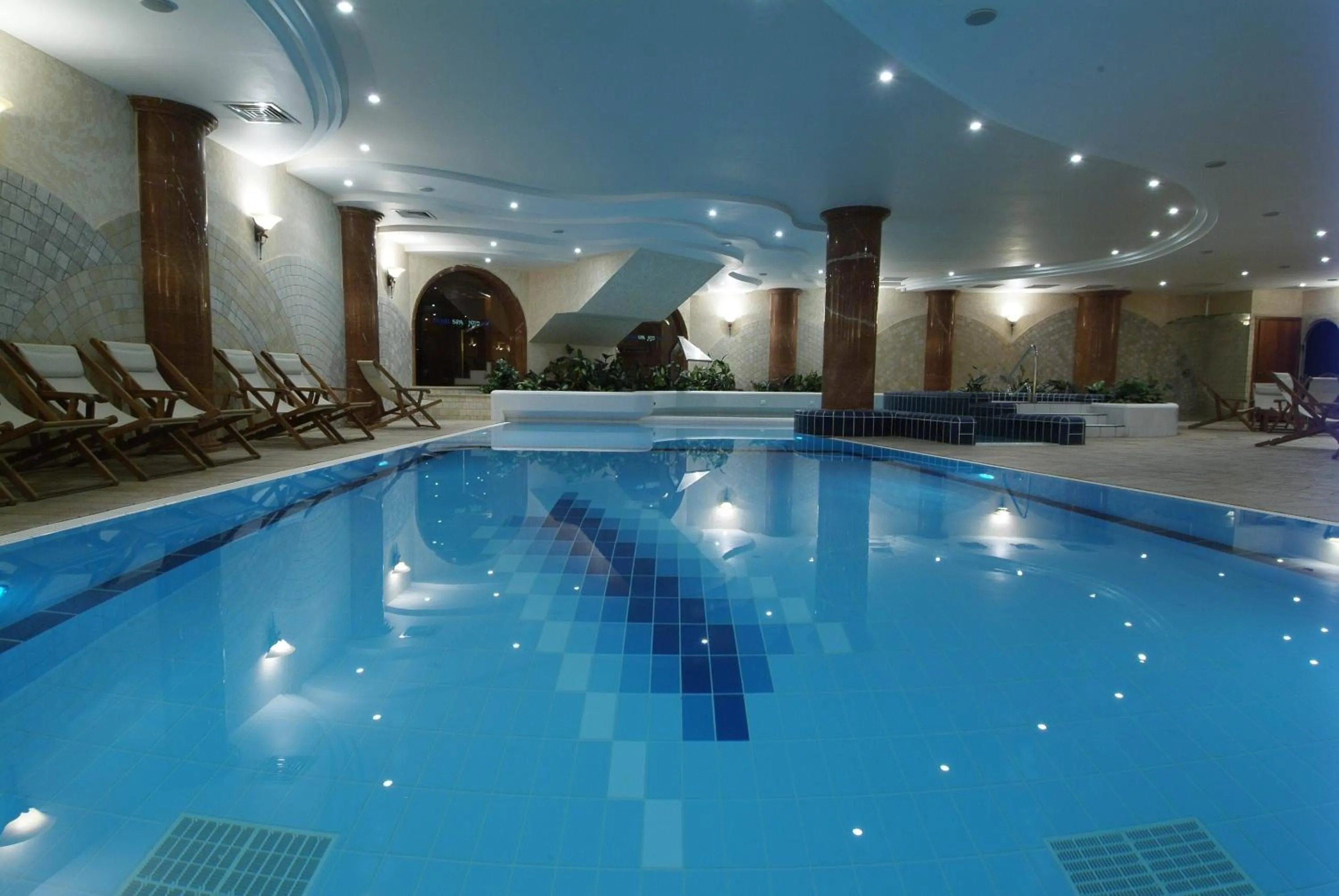 Hot Spring Bath in Gai Beach Hotel