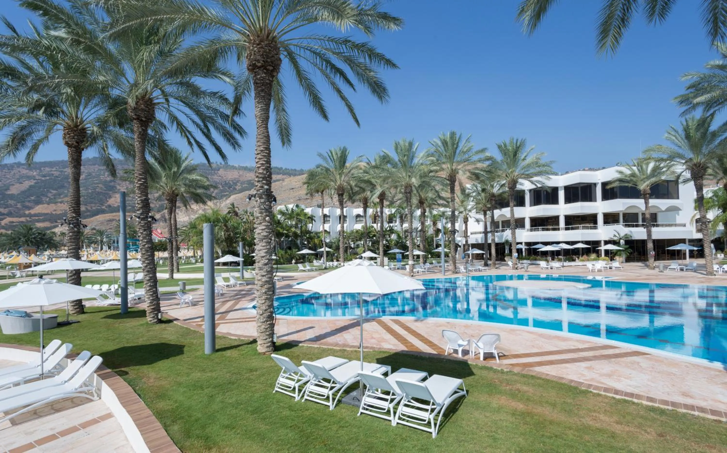 Pool view in Gai Beach Hotel