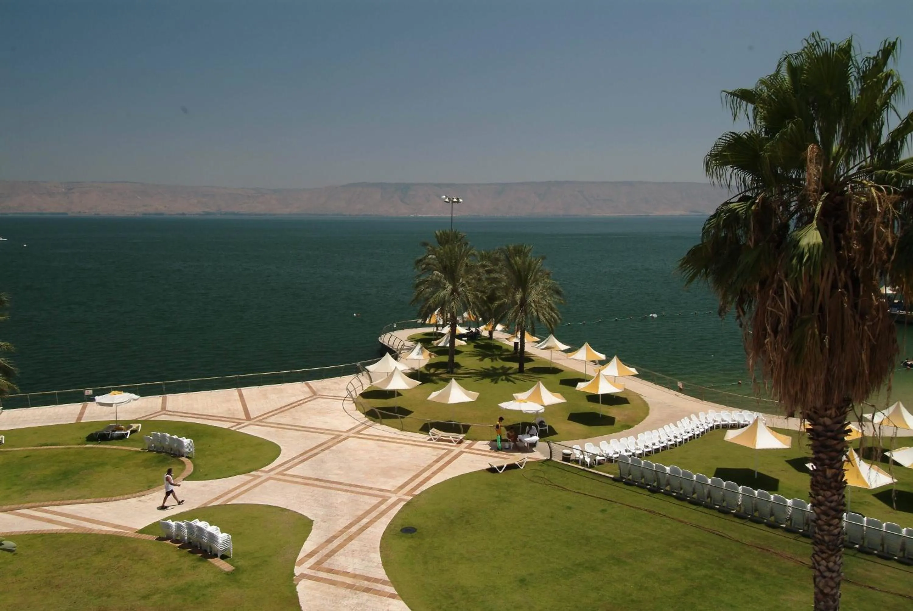 Garden view in Gai Beach Hotel