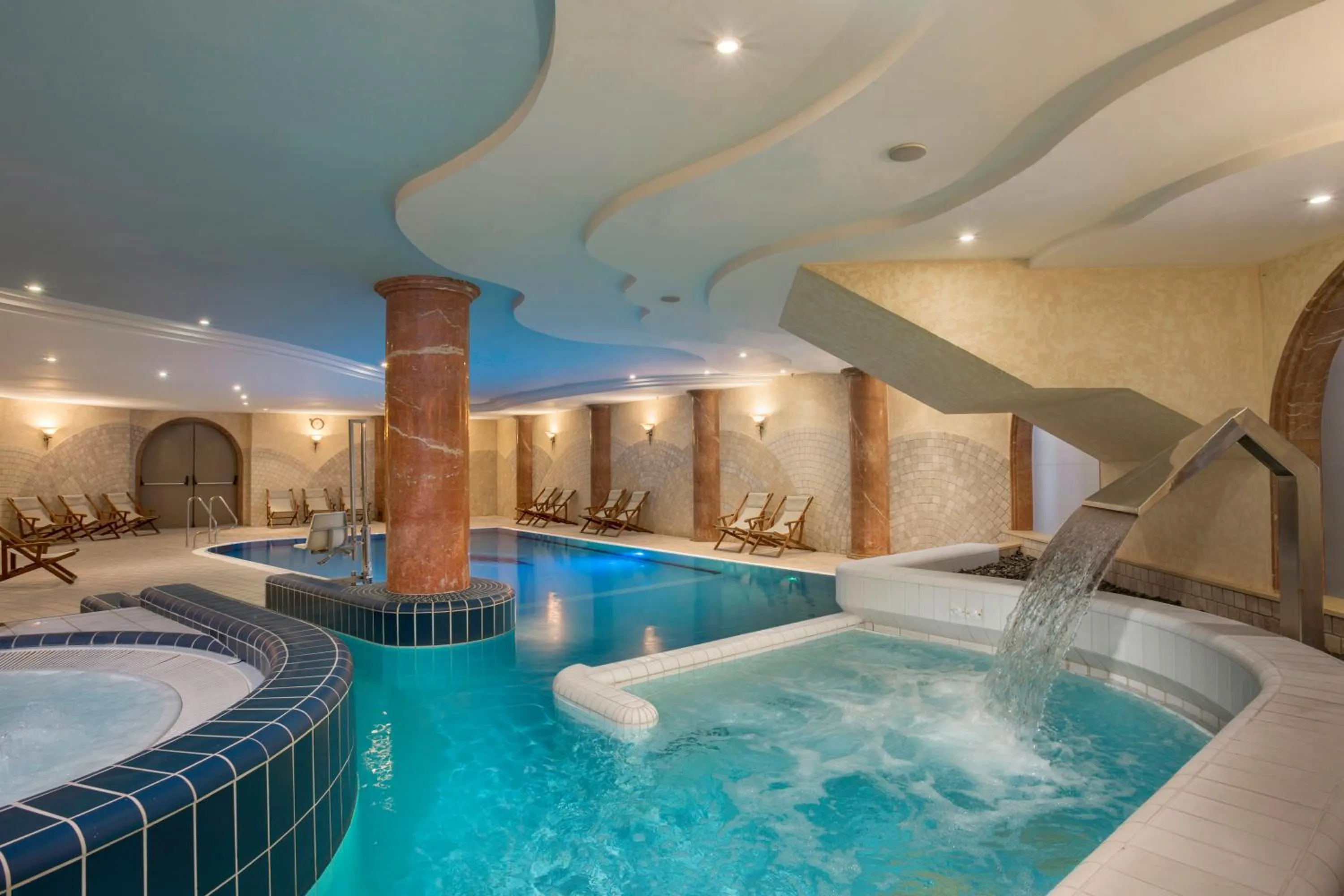 Spa and wellness centre/facilities in Gai Beach Hotel