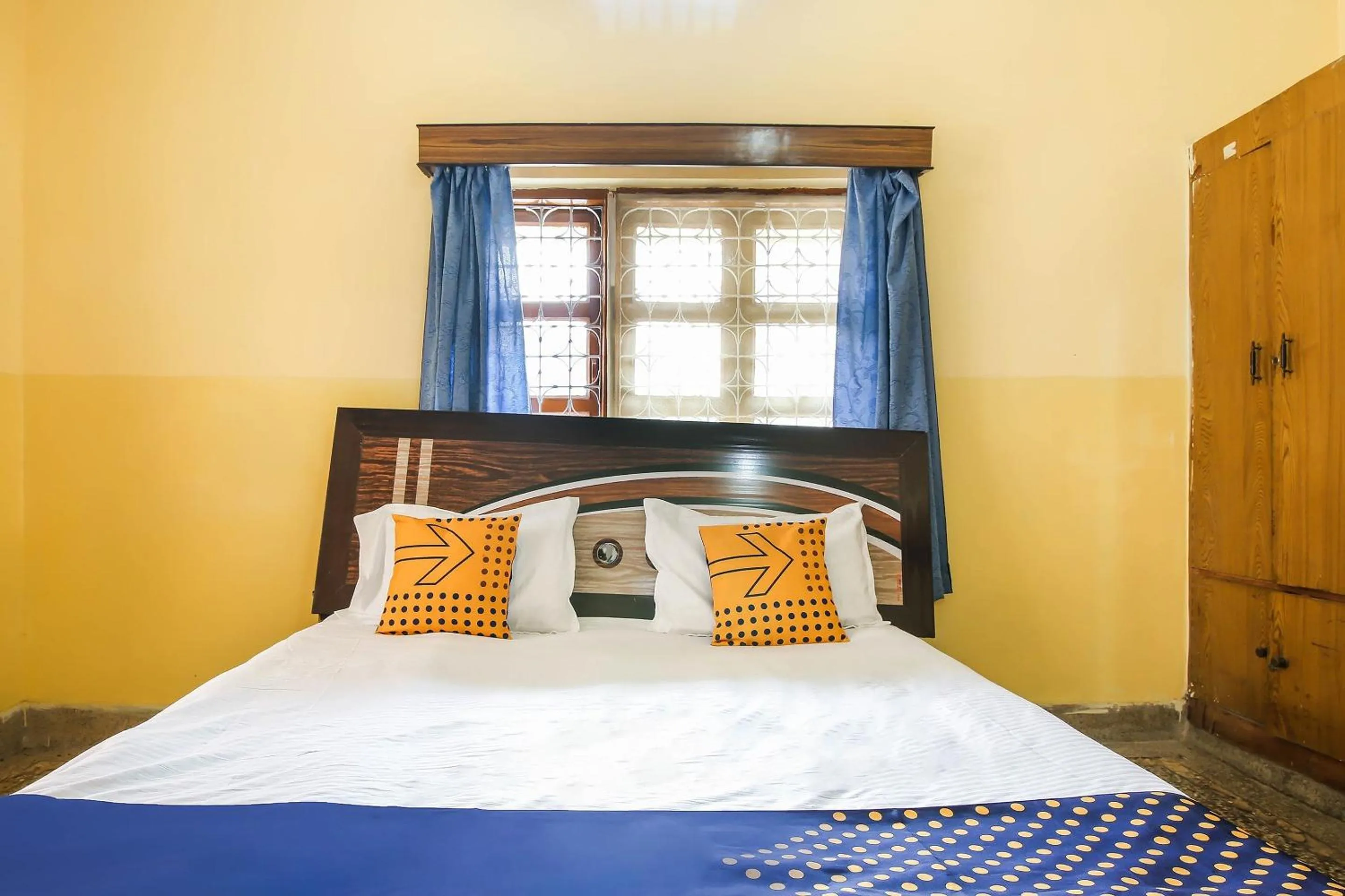 Bedroom, Bed in SPOT ON Cherish Guest House