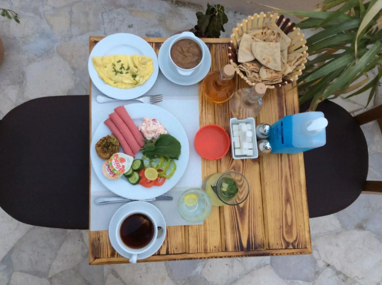 Food and drinks in City Palace Hotel