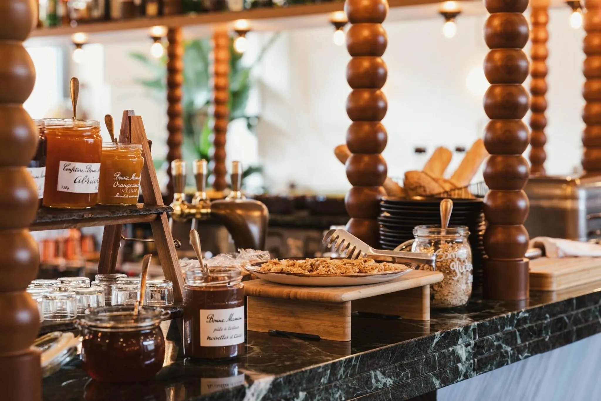 Restaurant/places to eat in Crowne Plaza Lyon - Cité Internationale