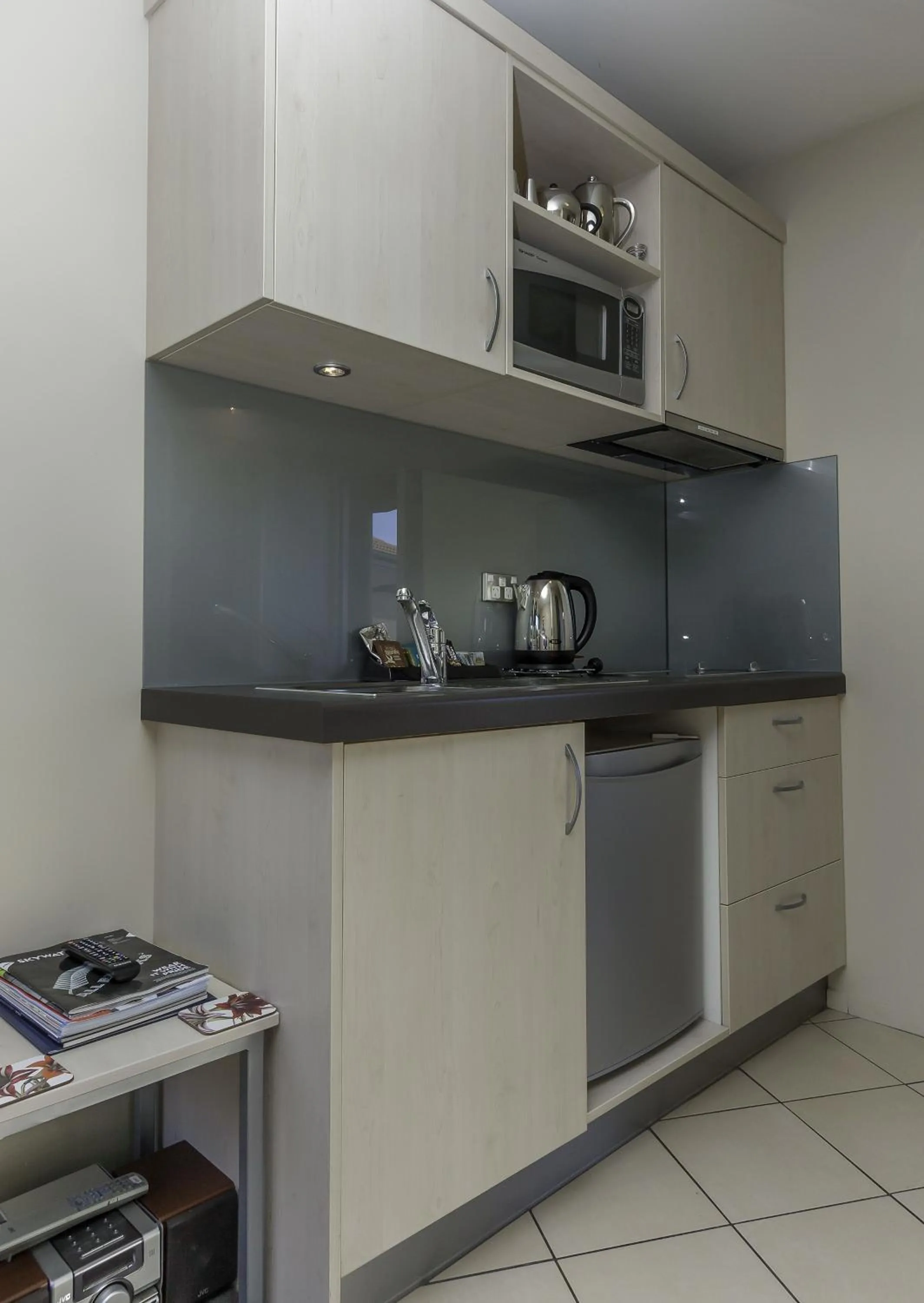 Living room in 166 Majestic Court Motel