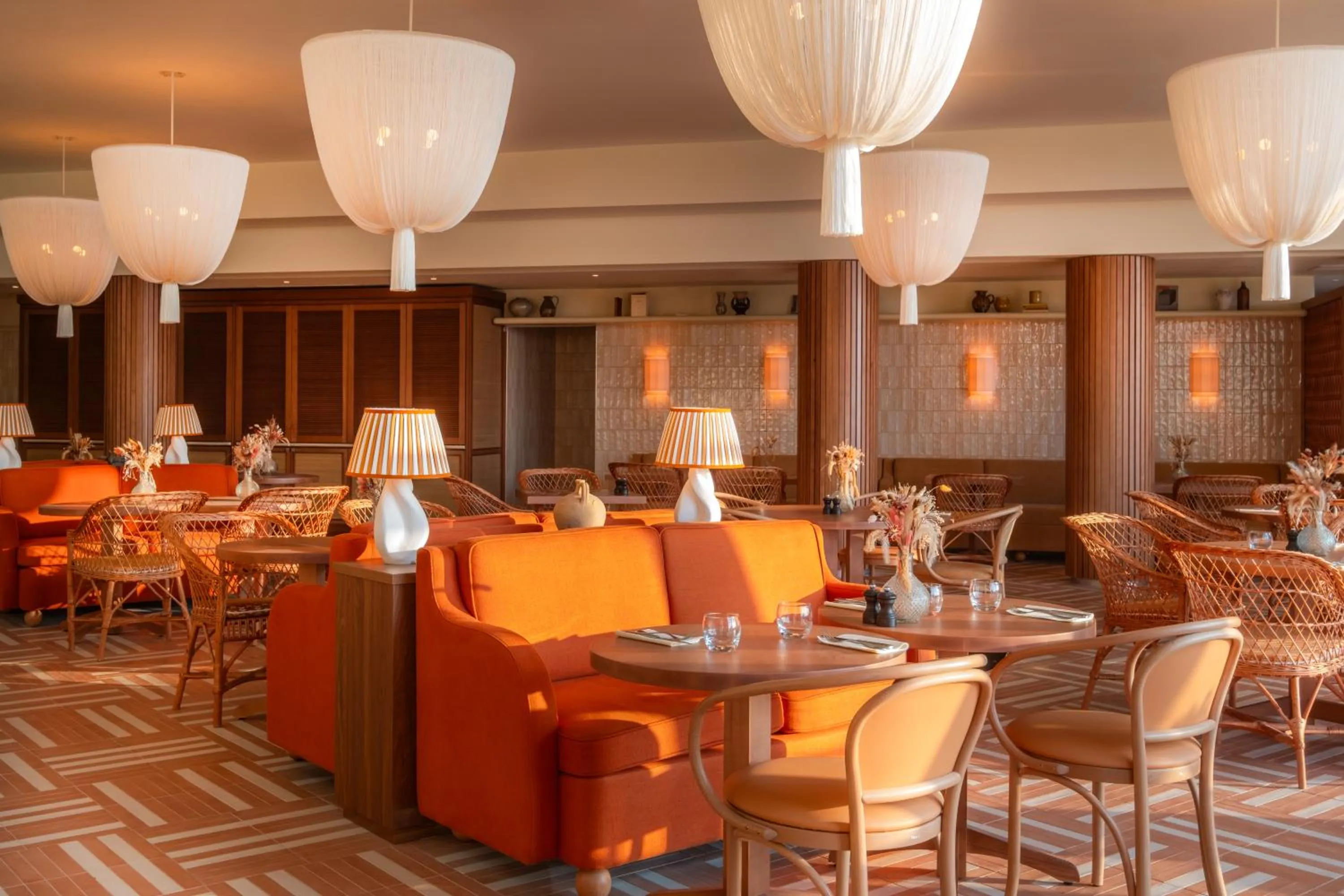 Restaurant/places to eat in Hôtel Villa Massalia