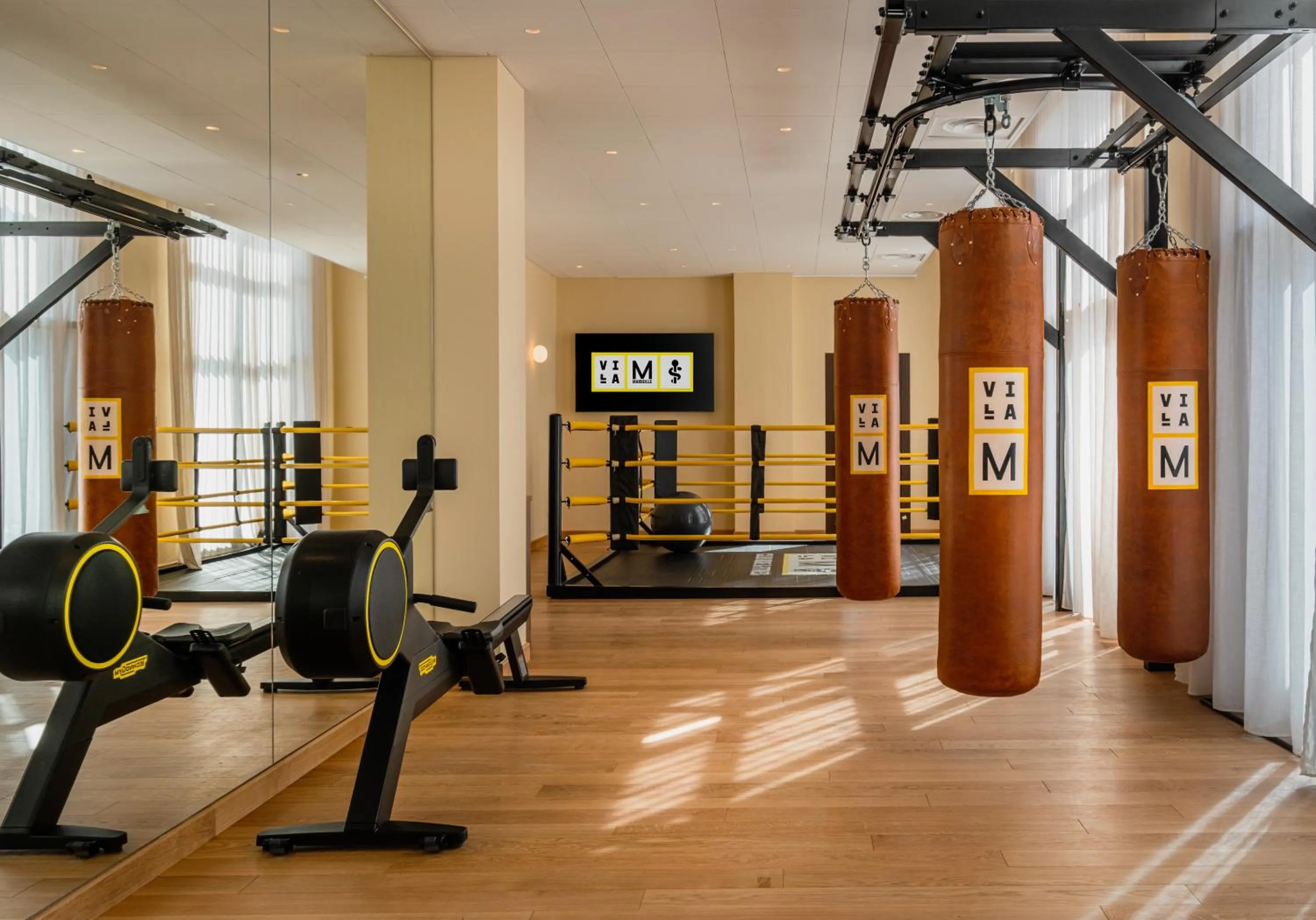 Fitness centre/facilities in Hôtel Villa Massalia