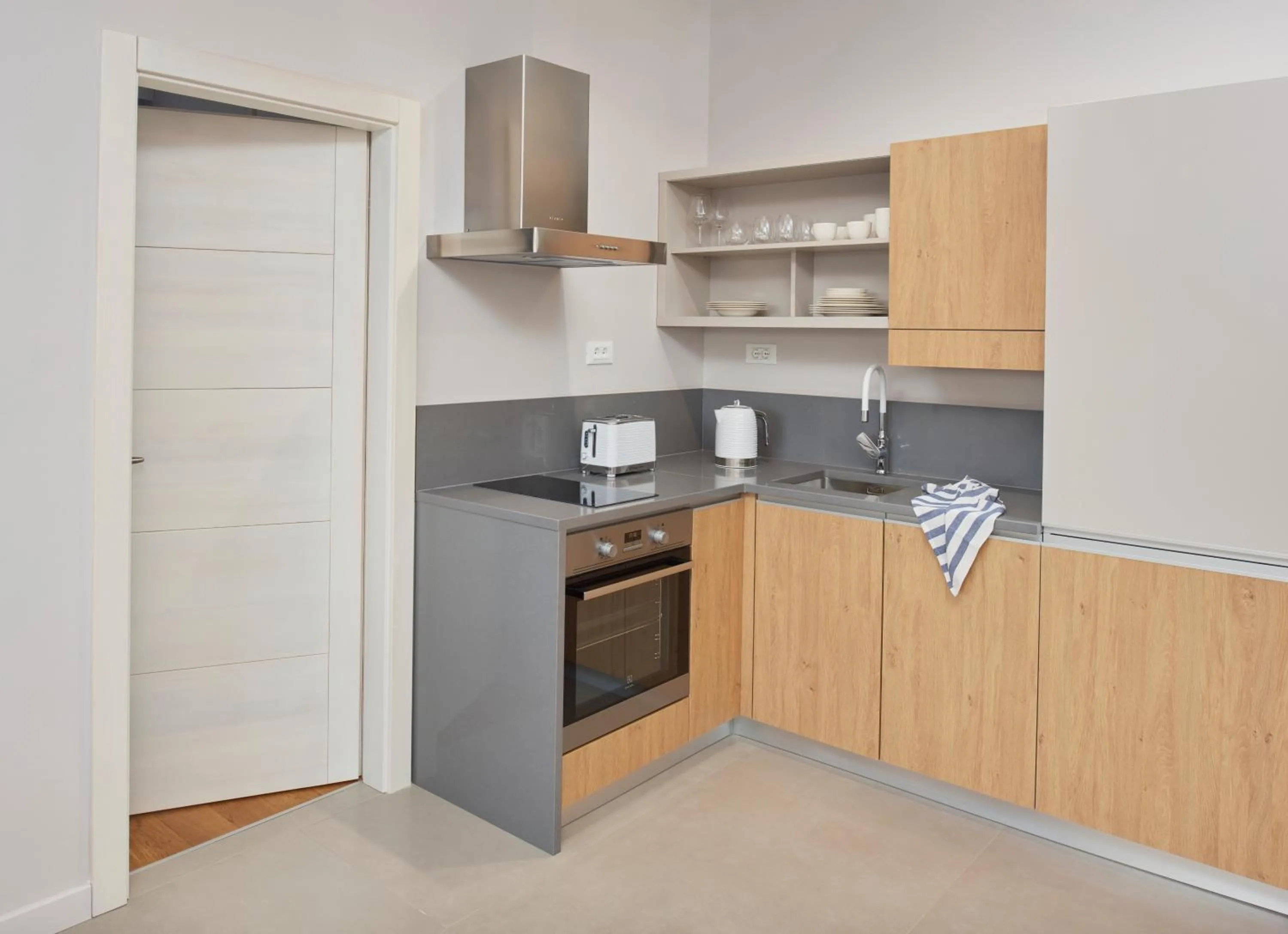Kitchen or kitchenette in Eol Apartments Split