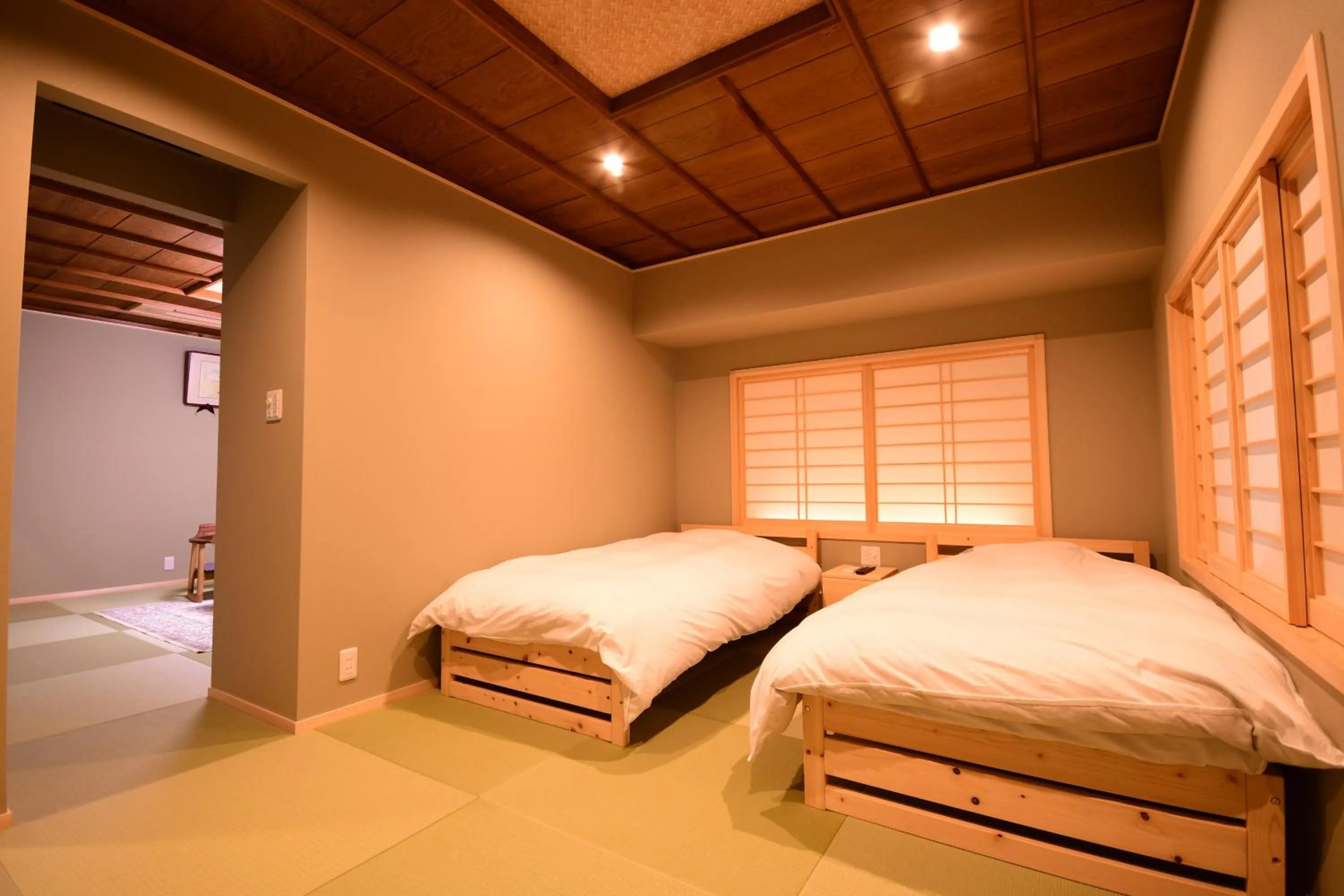 Bedroom, Bed in Koyasan Shukubo Yochiin