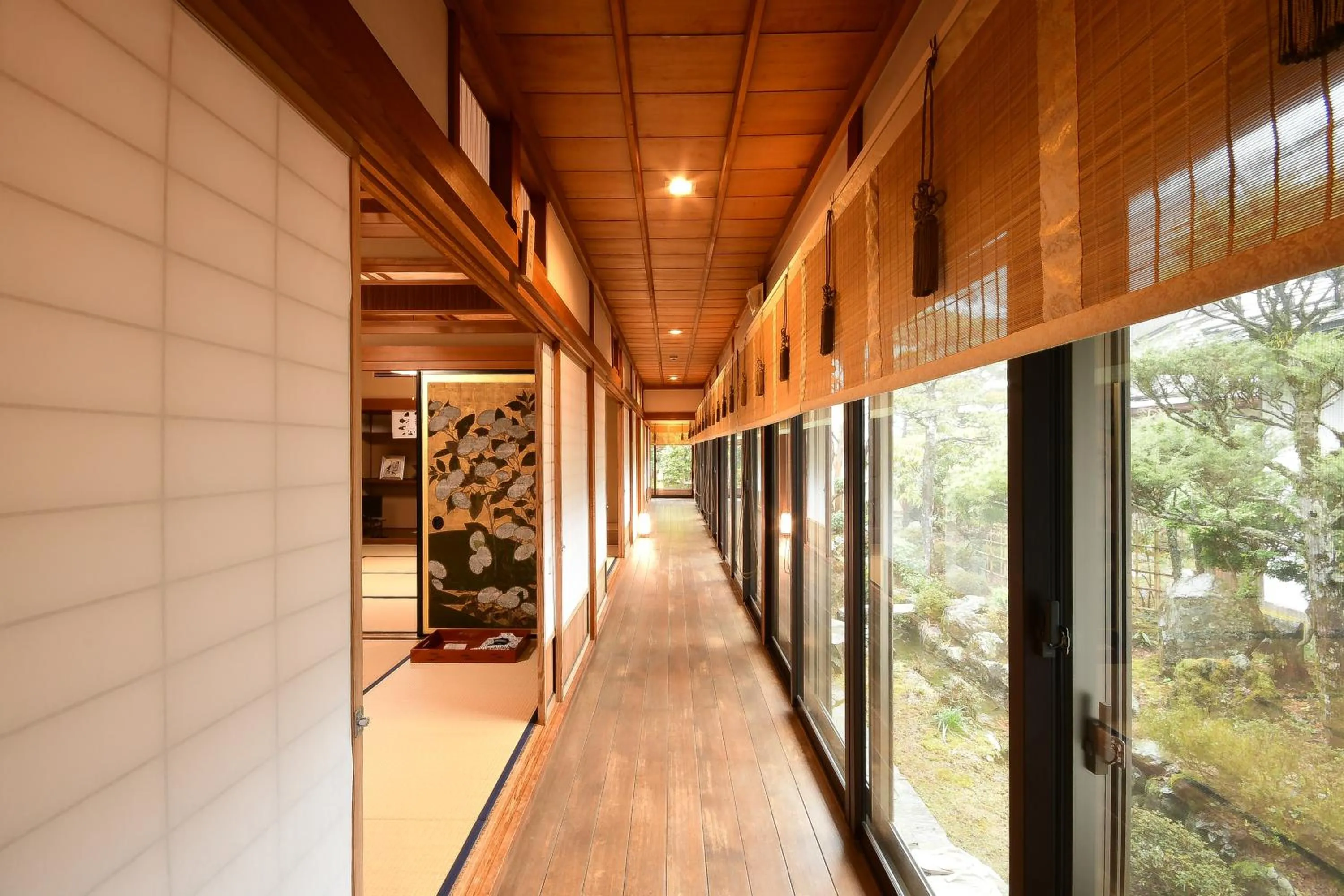 Photo of the whole room in Koyasan Shukubo Yochiin