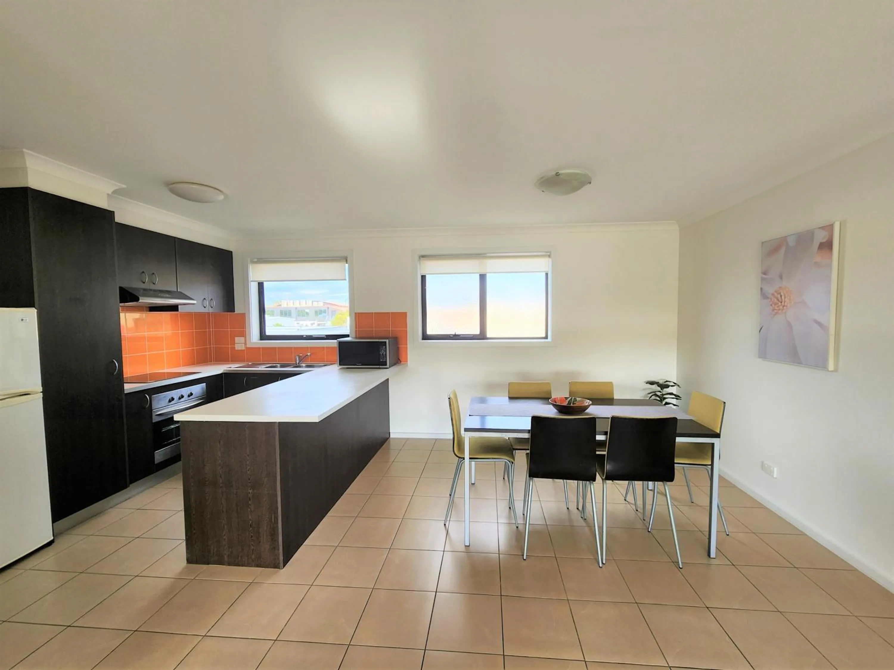 Oceanic on Thompson Apartments