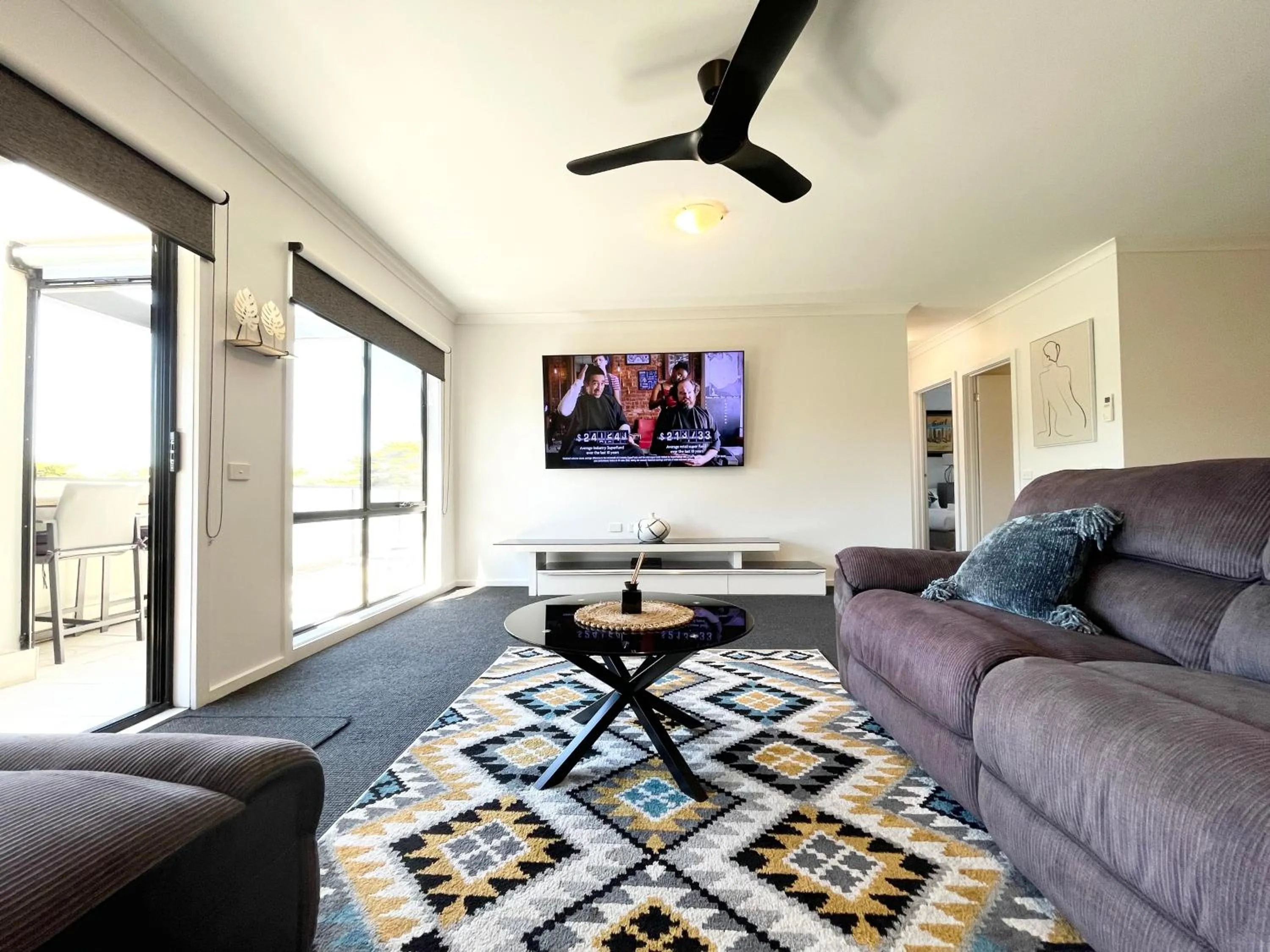 Oceanic on Thompson Apartments