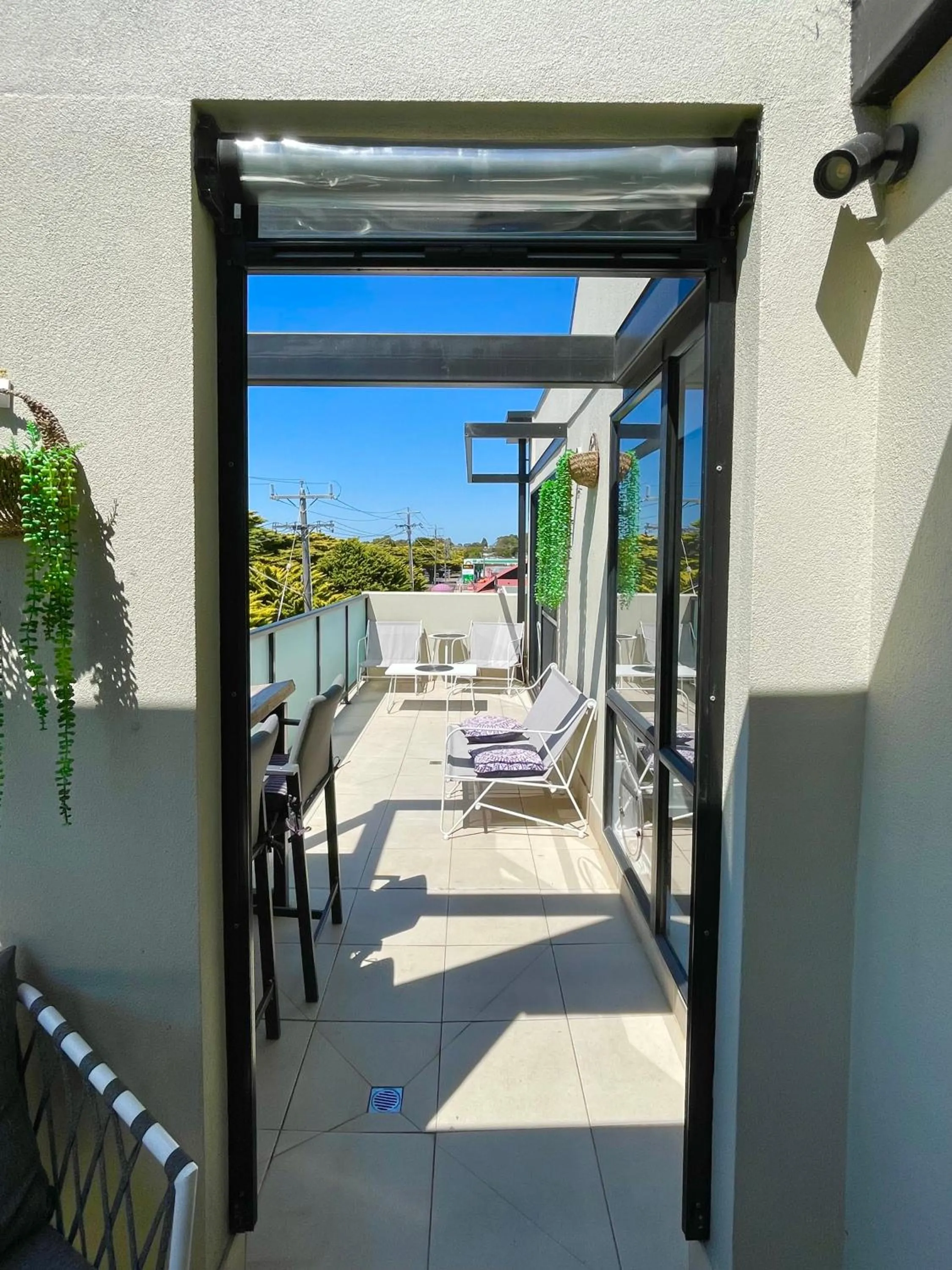 Oceanic on Thompson Apartments