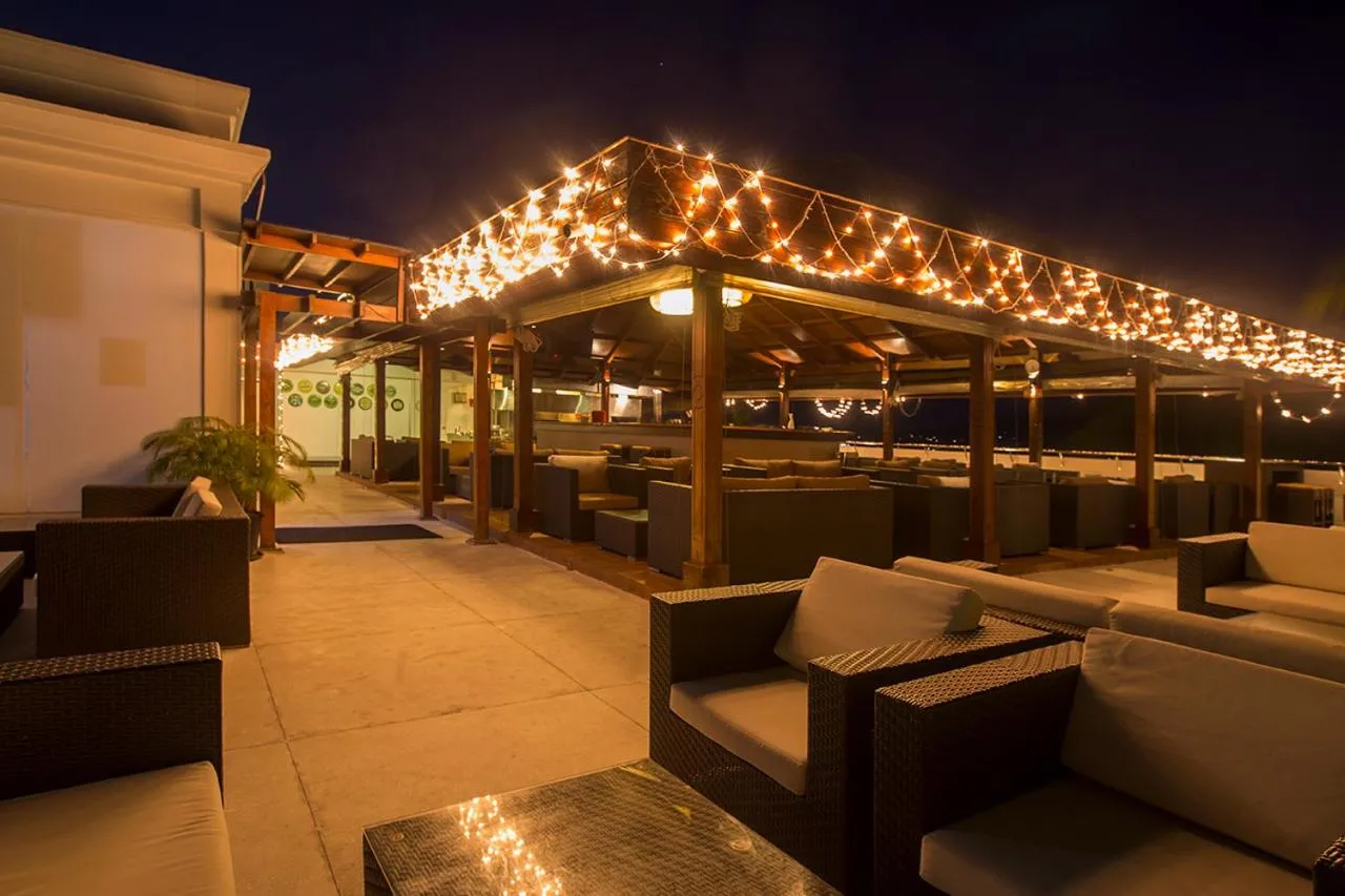 Lounge or bar in Sea Shell Port Blair