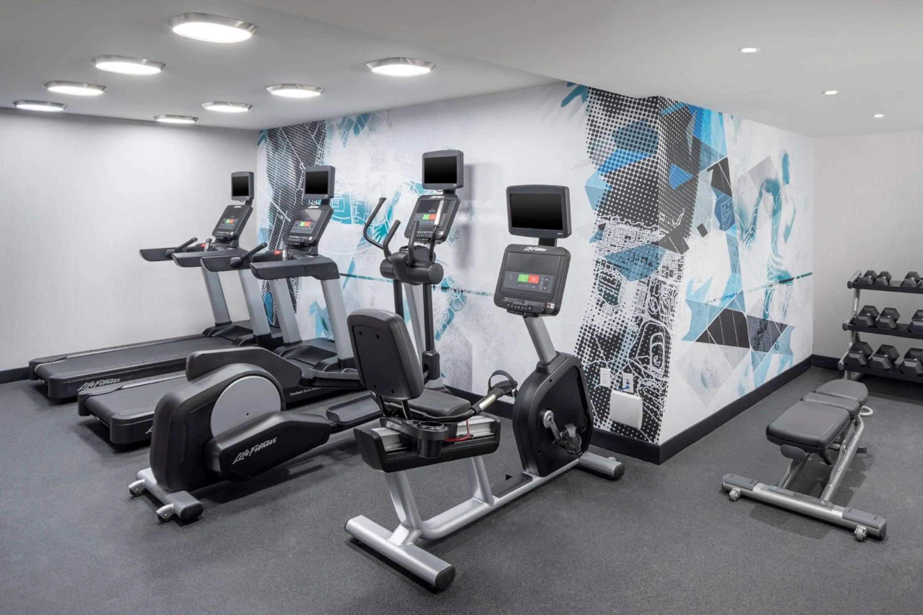 Fitness centre/facilities in DoubleTree by Hilton New York Times Square South