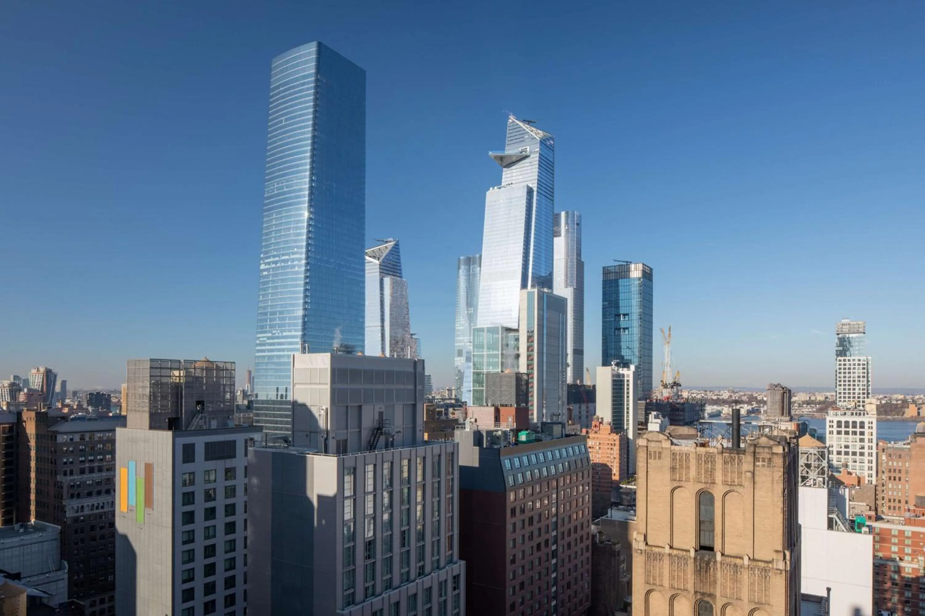 Property building in DoubleTree by Hilton New York Times Square South