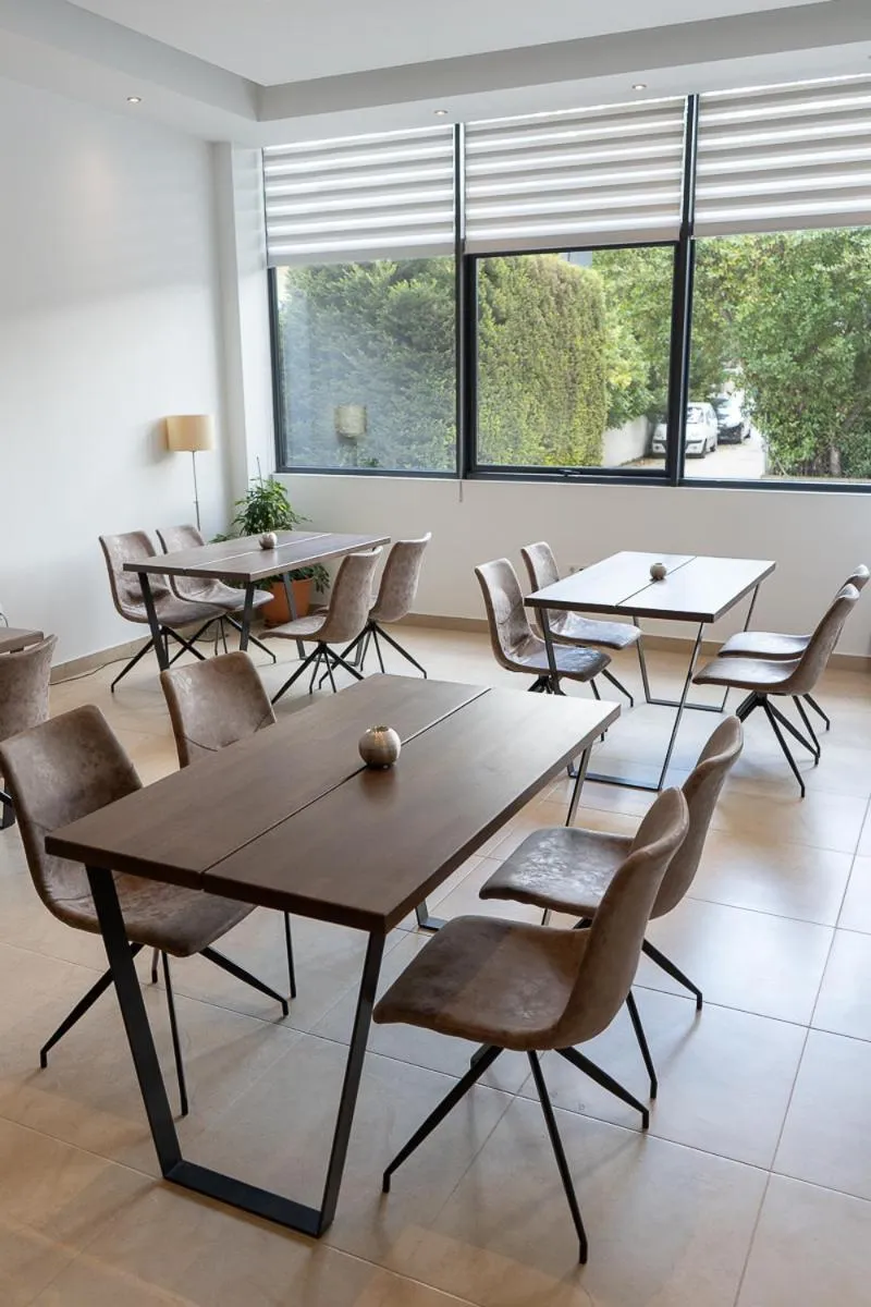 Dining area in HOTEL HILL