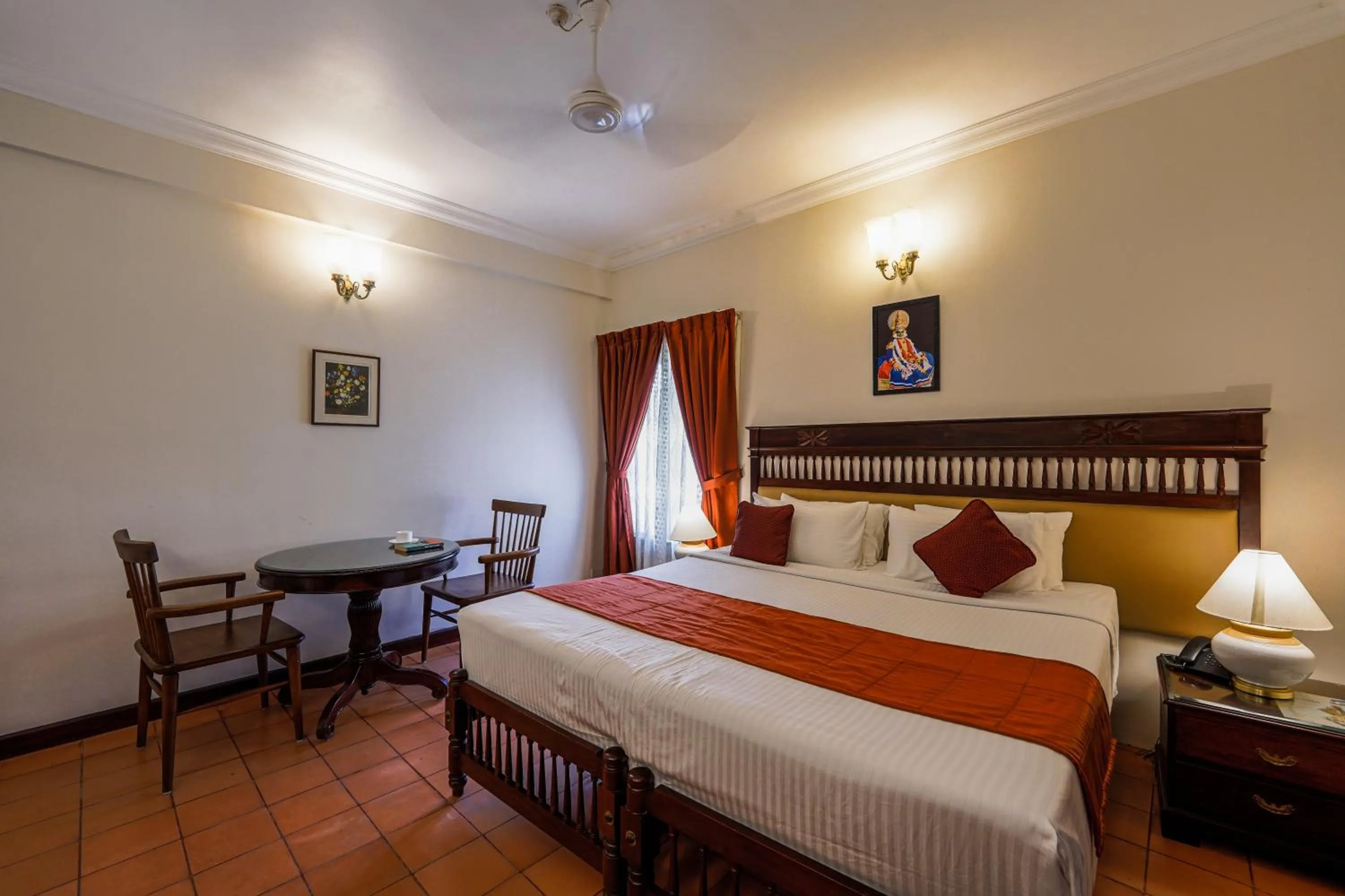 Photo of the whole room, Bed in Hotel Arches