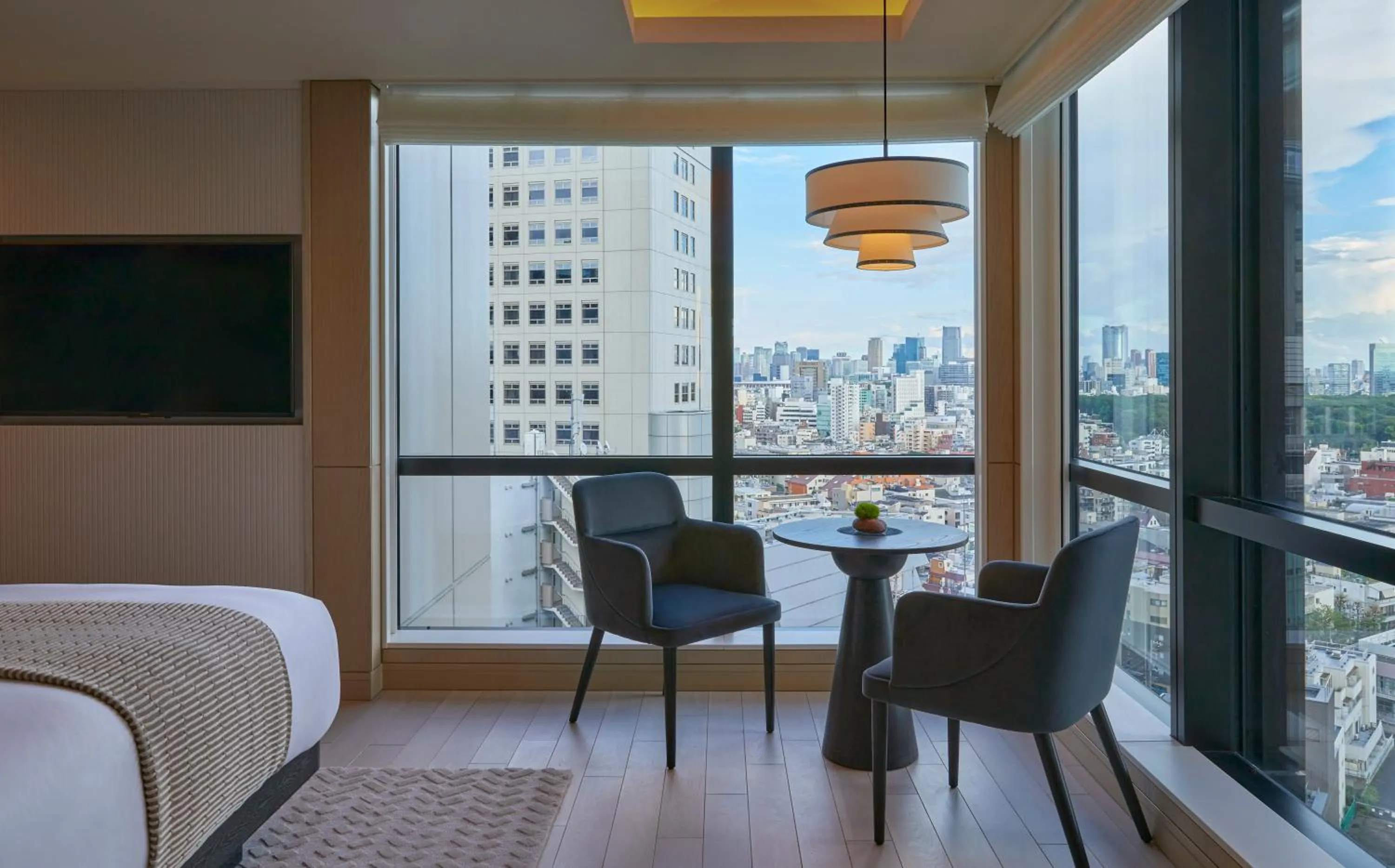 Living room in Kimpton Shinjuku Tokyo by IHG