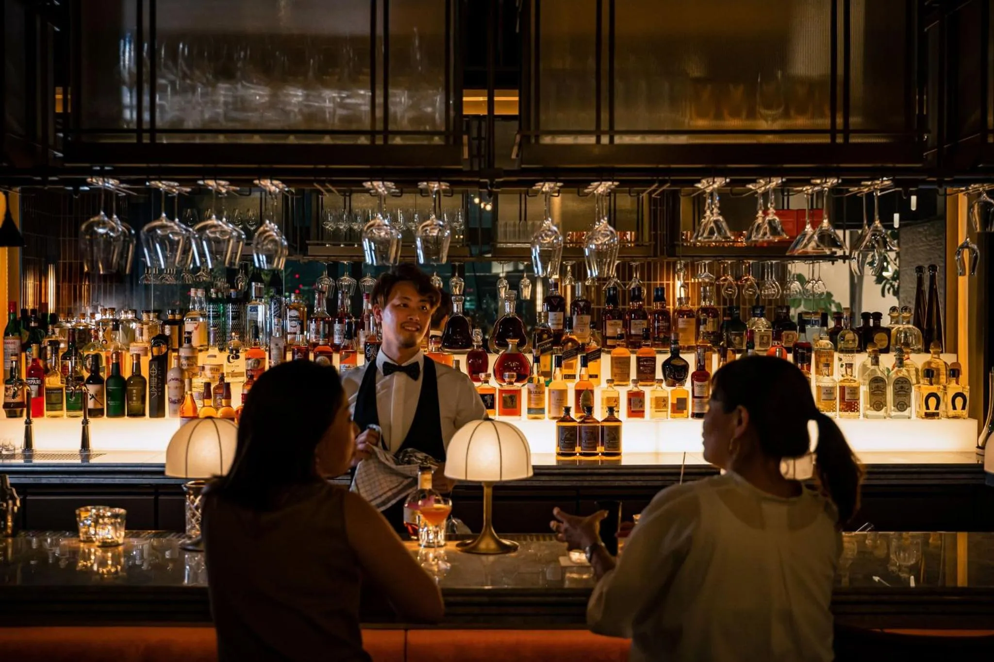 Lounge or bar in Kimpton Shinjuku Tokyo by IHG