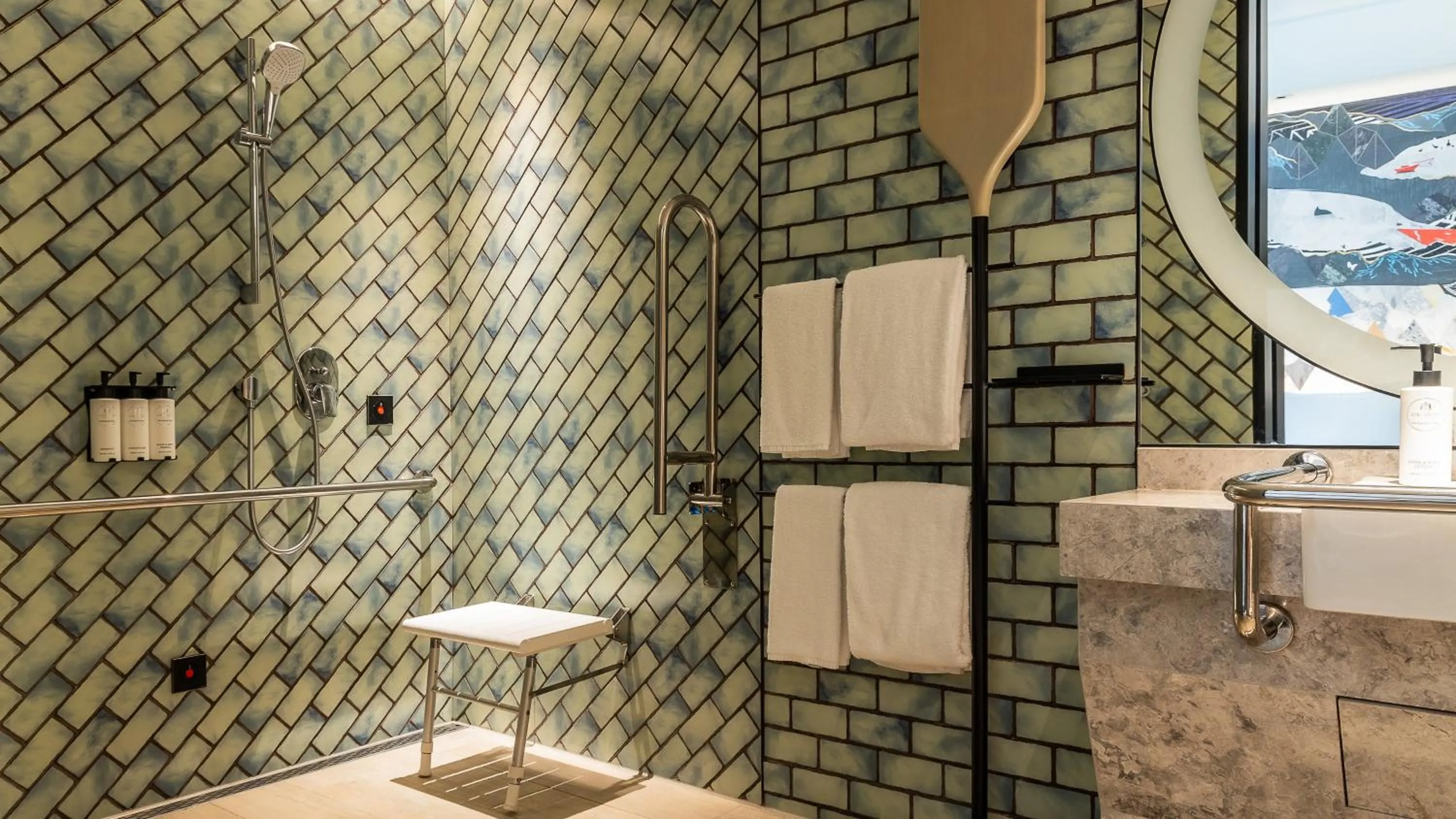 Bathroom in Hotel Indigo Taipei North by IHG