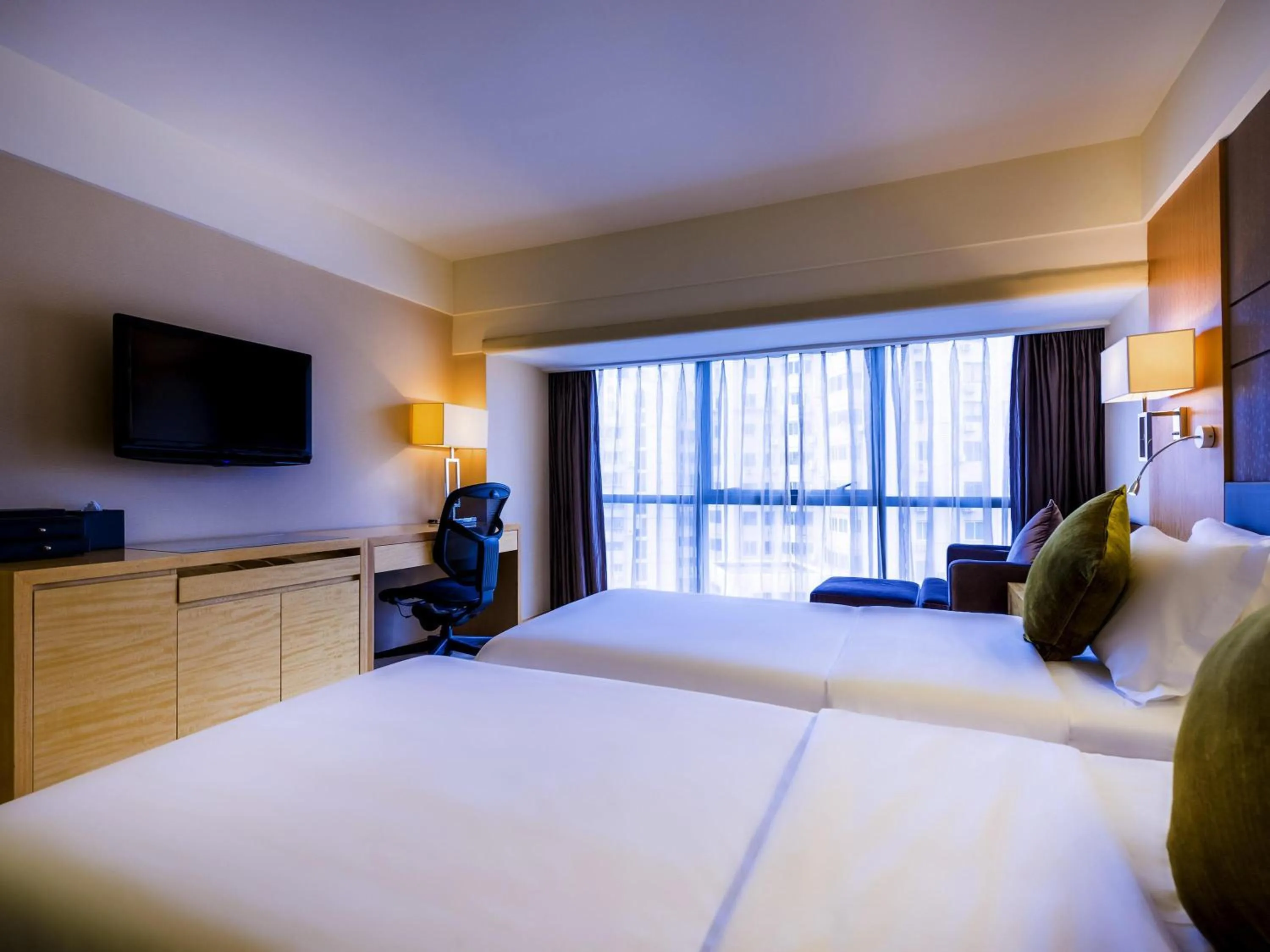 Bedroom, Bed in Grand Mercure Xiamen Downtown-Free Welcome Fruit & Metro Station