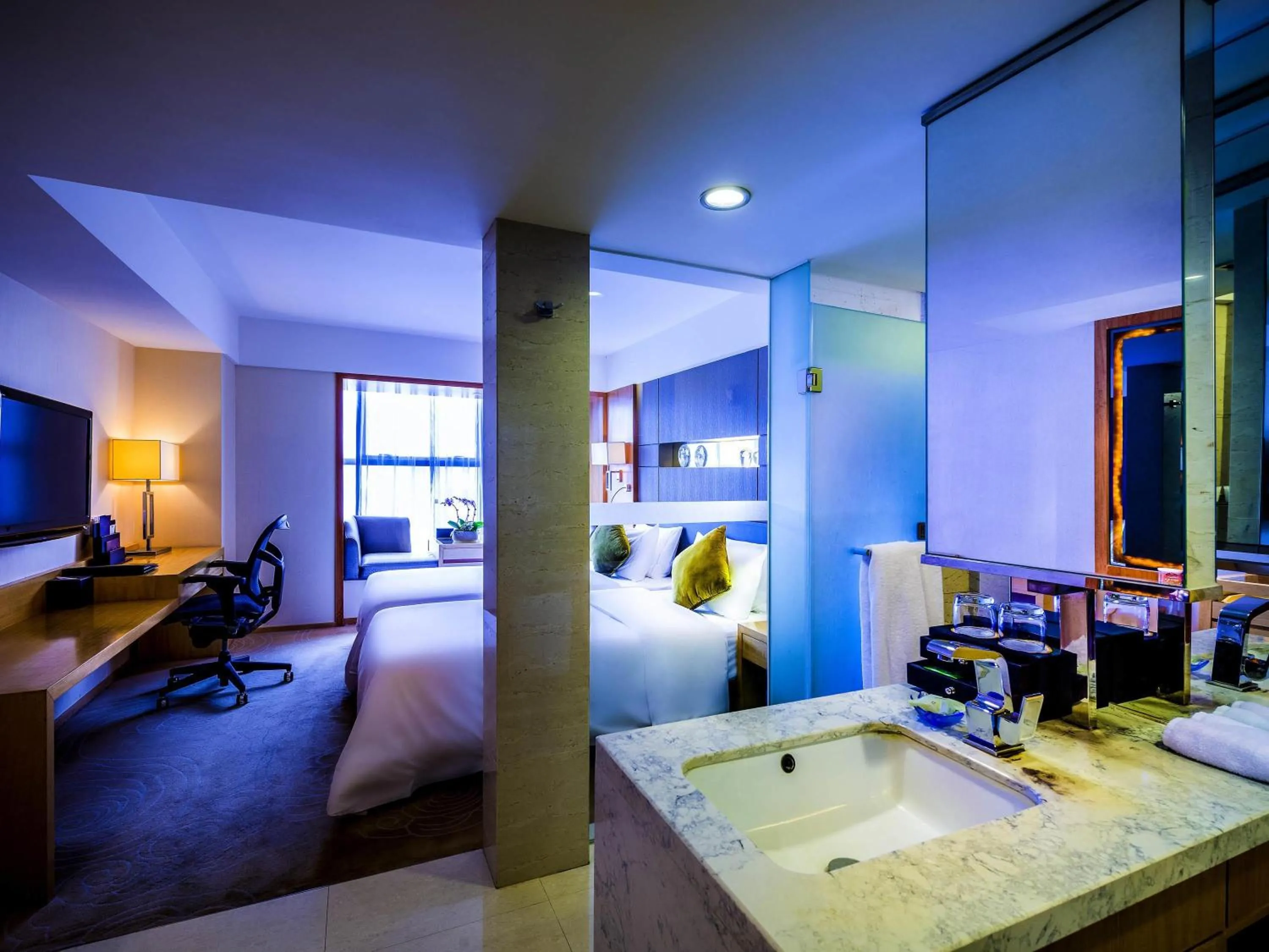 Bedroom, Bed in Grand Mercure Xiamen Downtown-Free Welcome Fruit & Metro Station