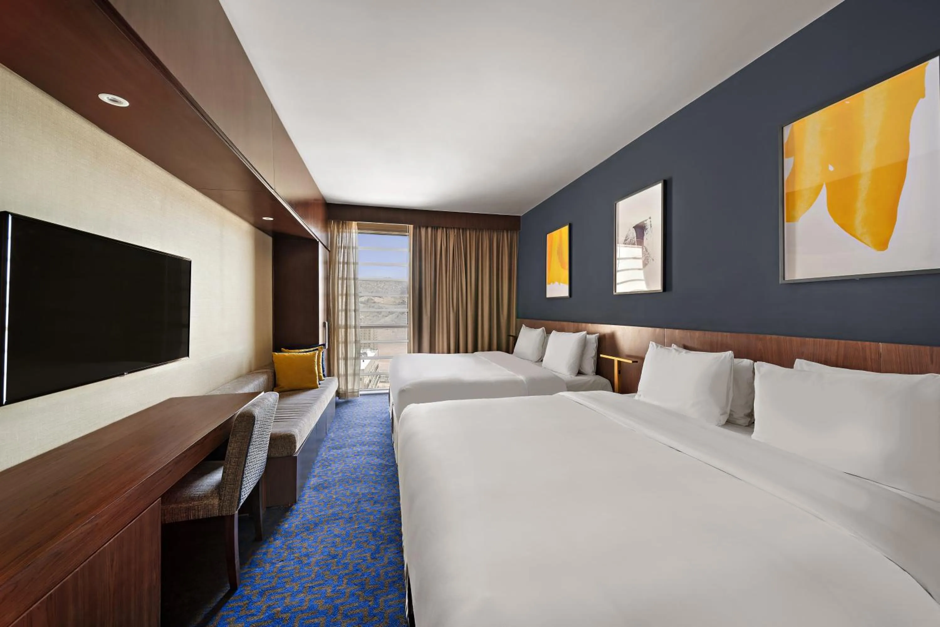 Bed in voco Makkah an IHG Hotel