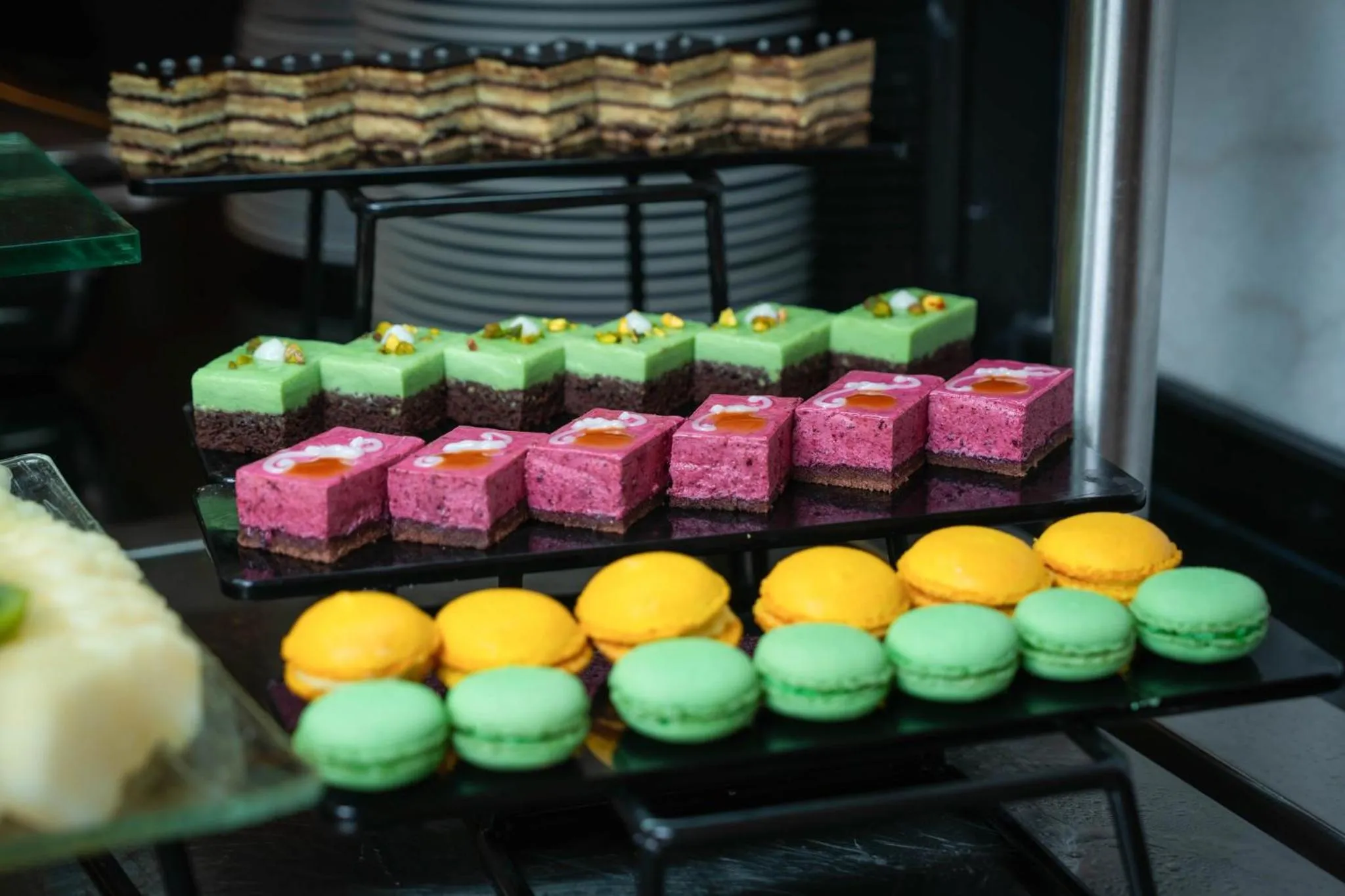 Restaurant/places to eat in voco Makkah an IHG Hotel