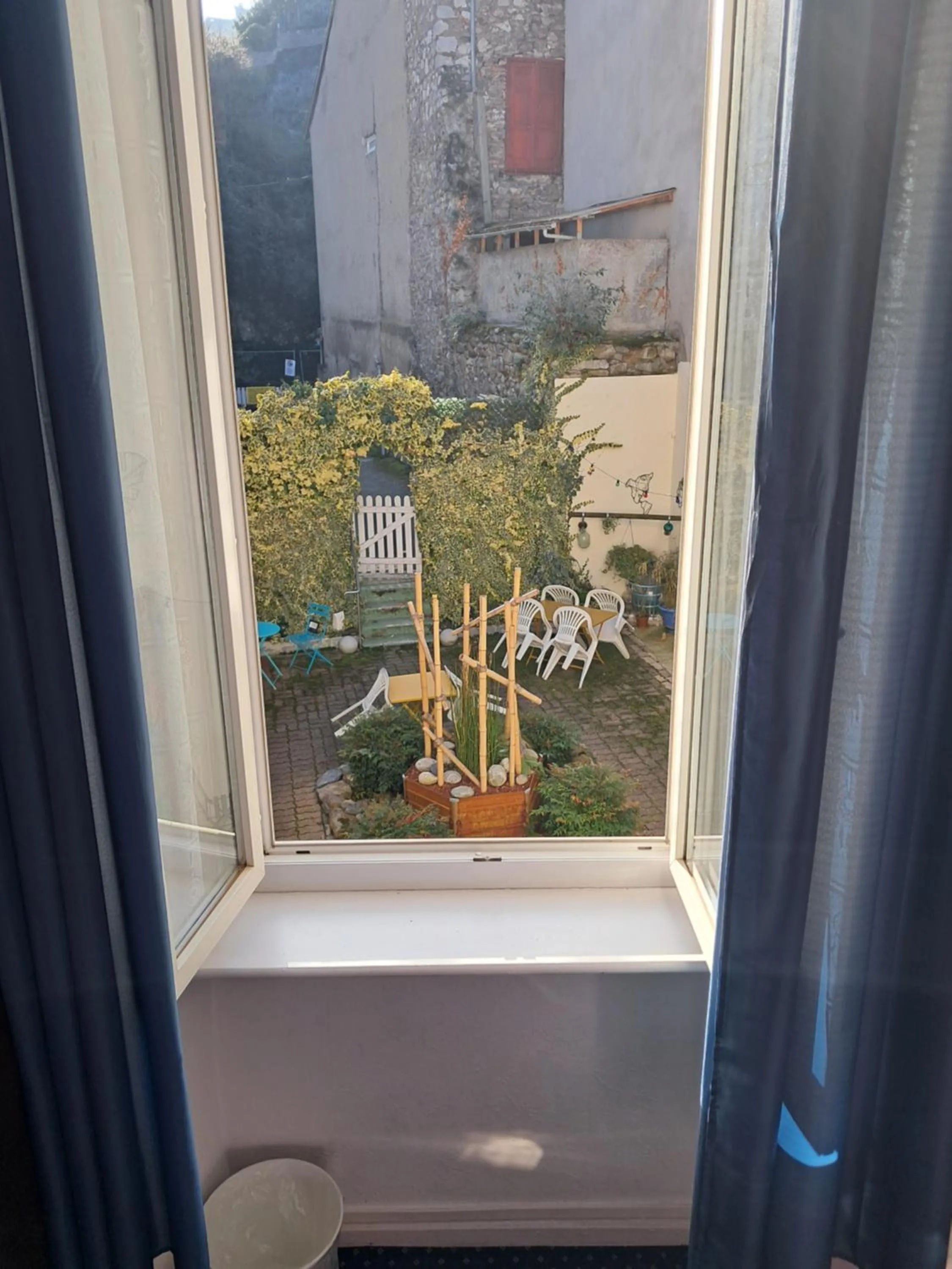 Hôtel Confort 09 ou HC-09