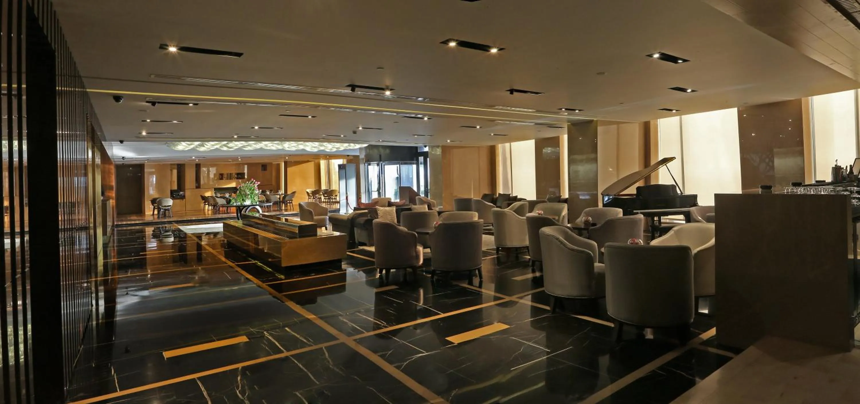 Lobby or reception in Lancaster Plaza Beirut