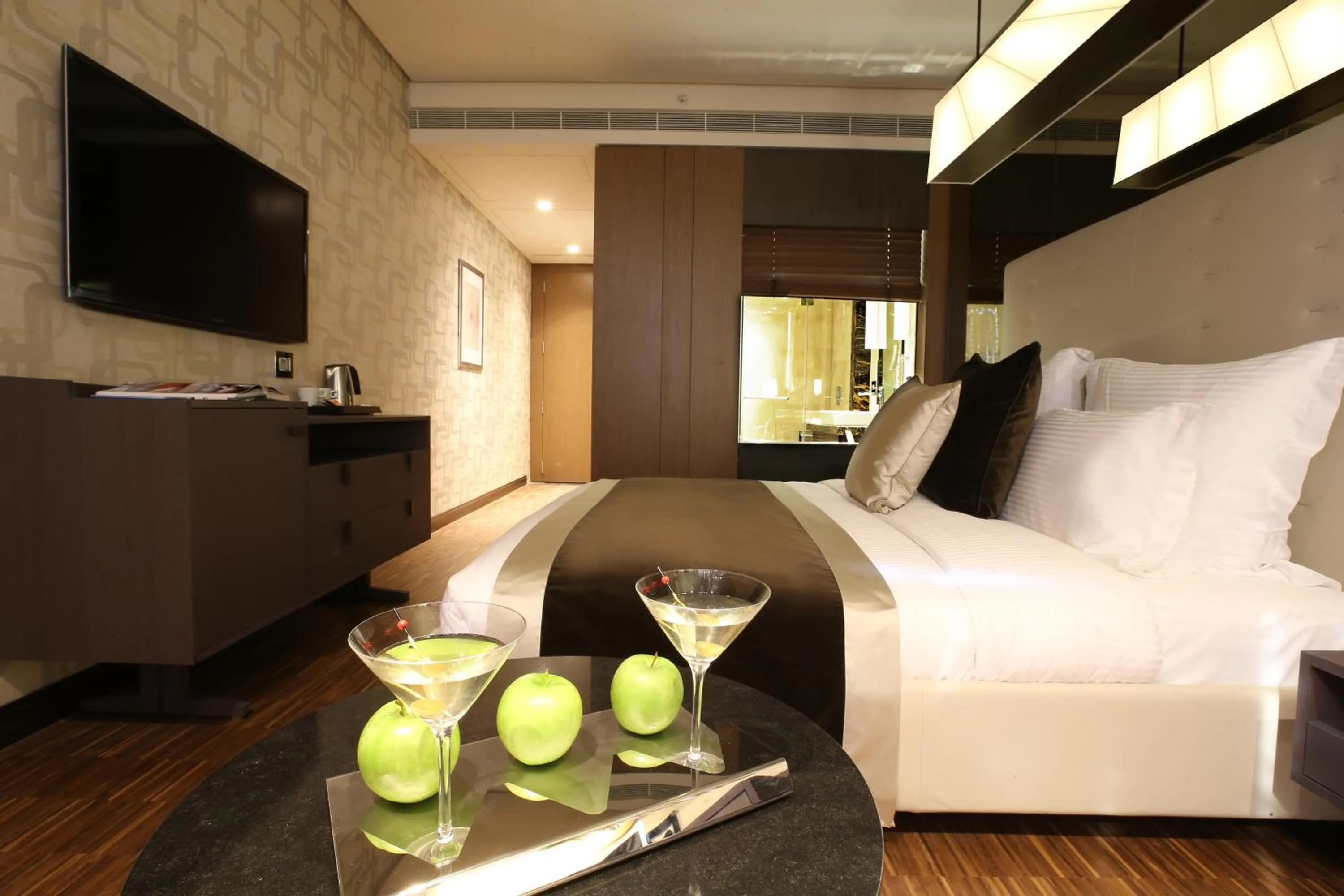 Bedroom in Lancaster Plaza Beirut