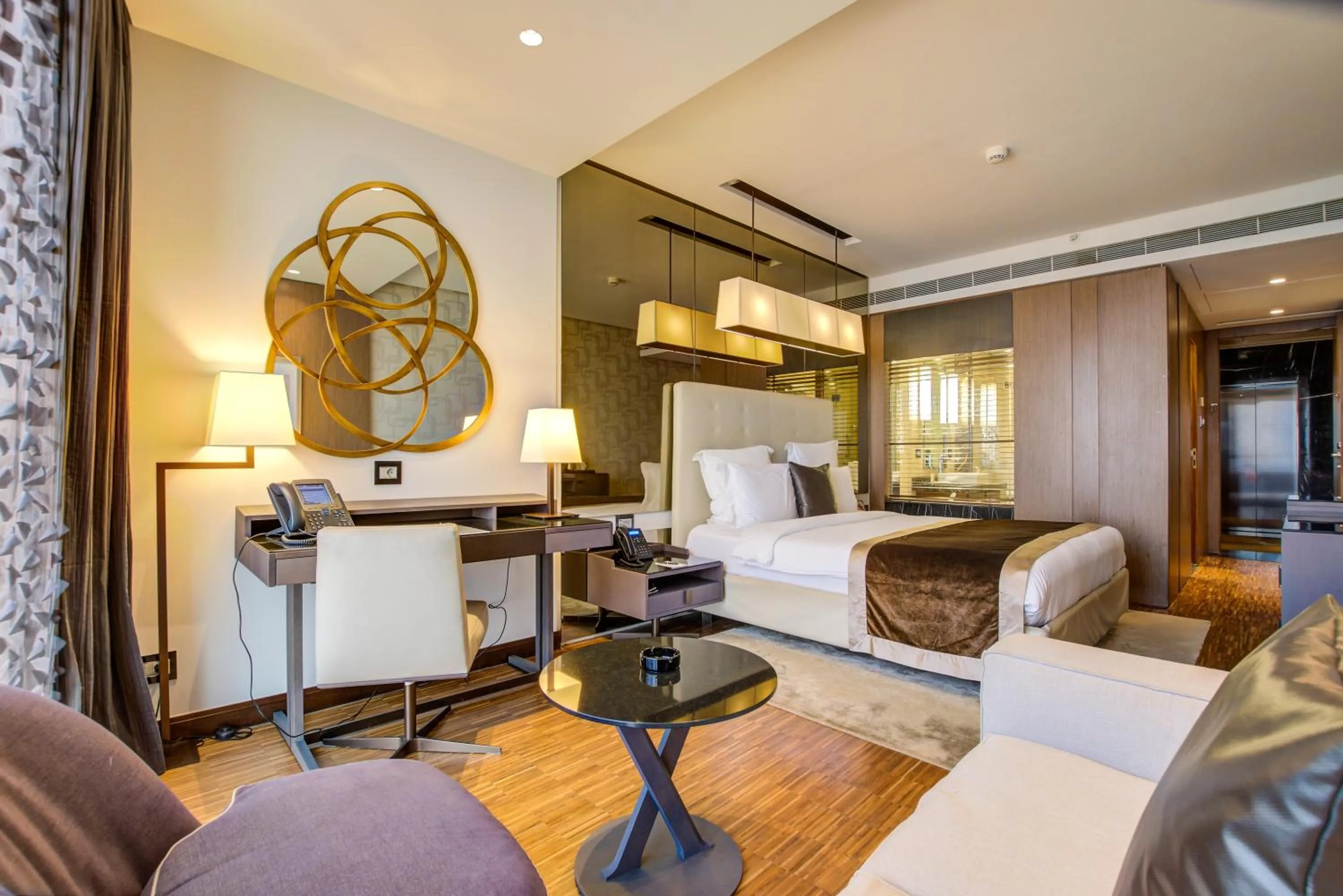 Photo of the whole room in Lancaster Plaza Beirut