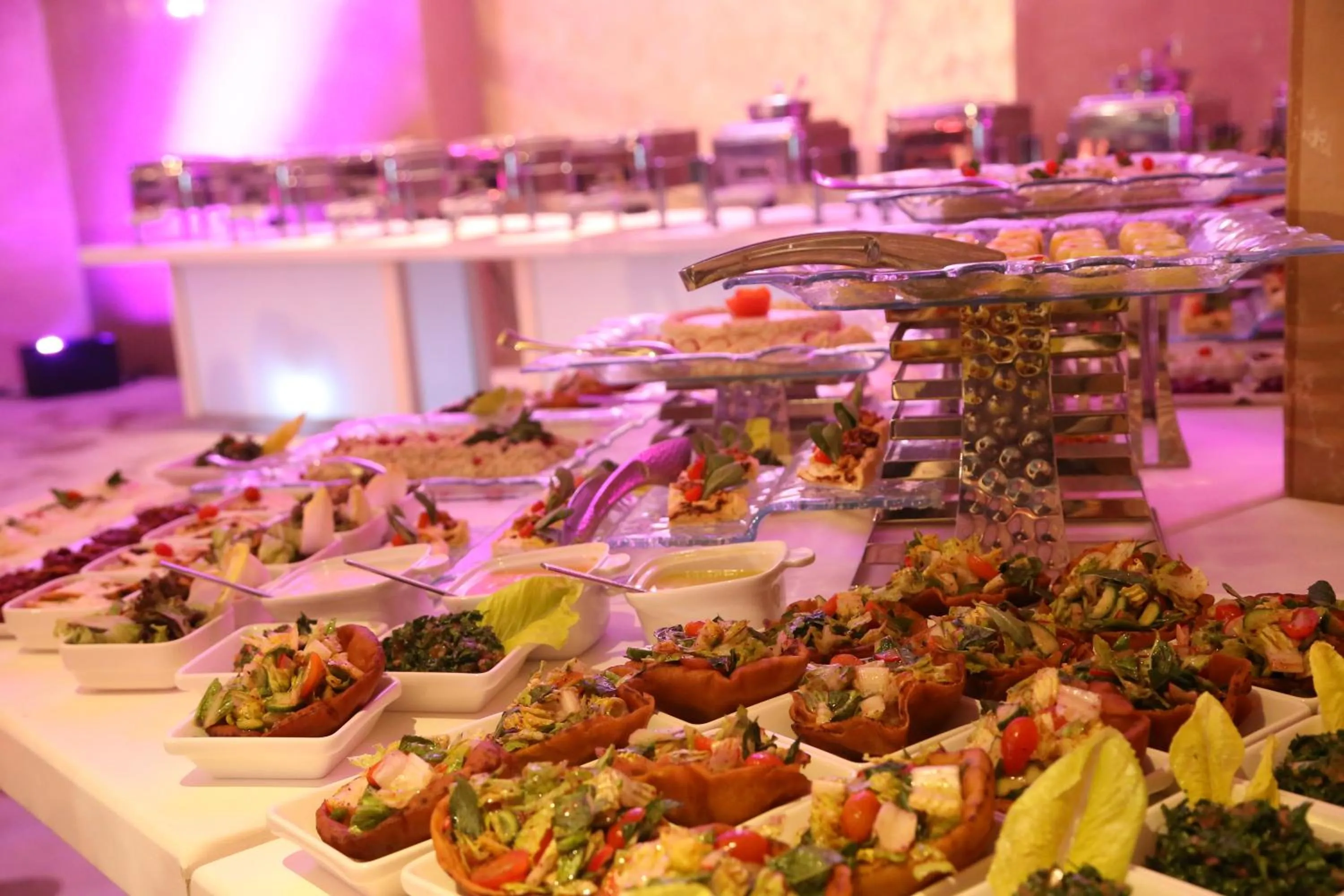 Restaurant/places to eat in Lancaster Plaza Beirut