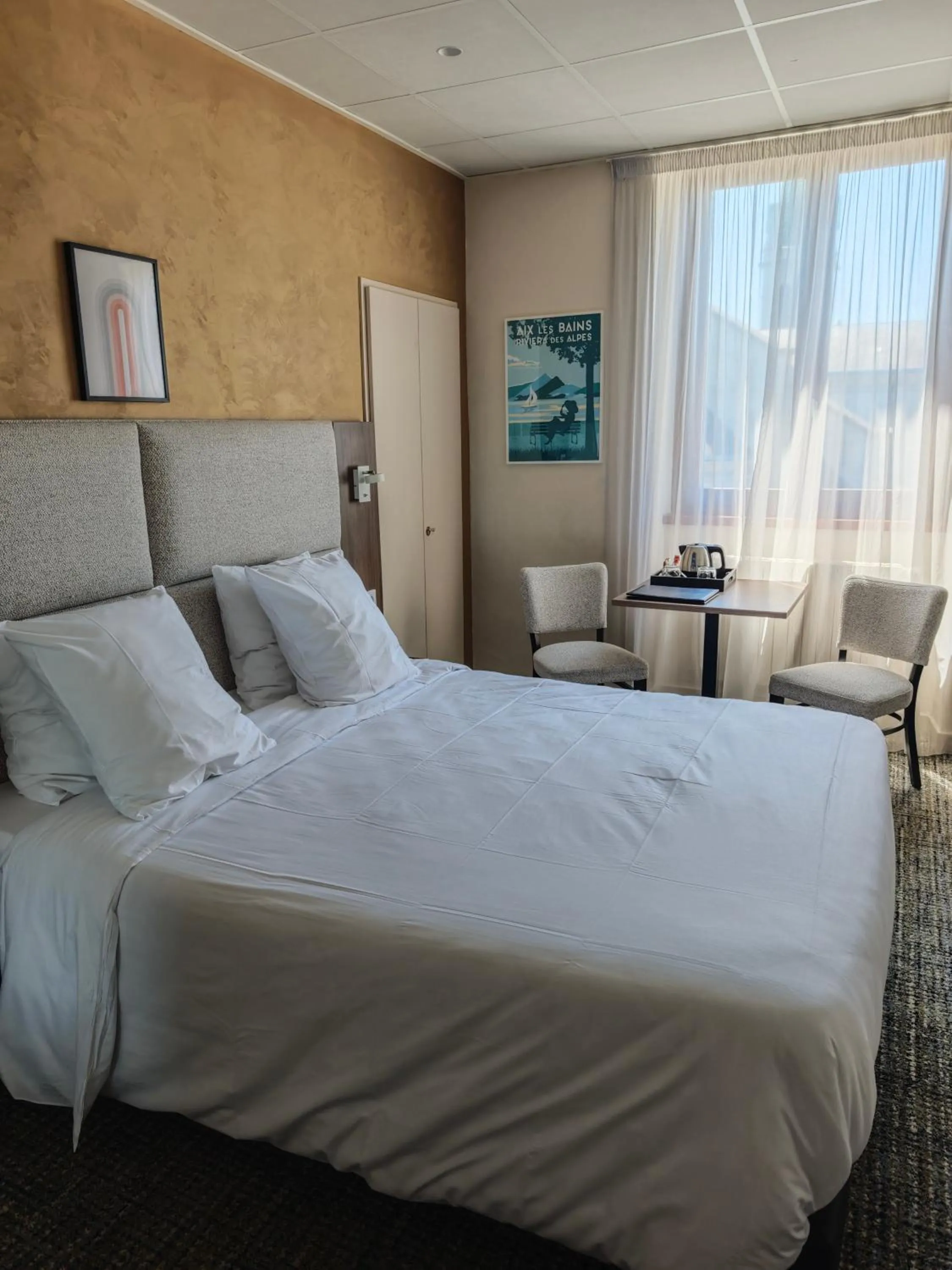 Bed in Hotel des Eaux