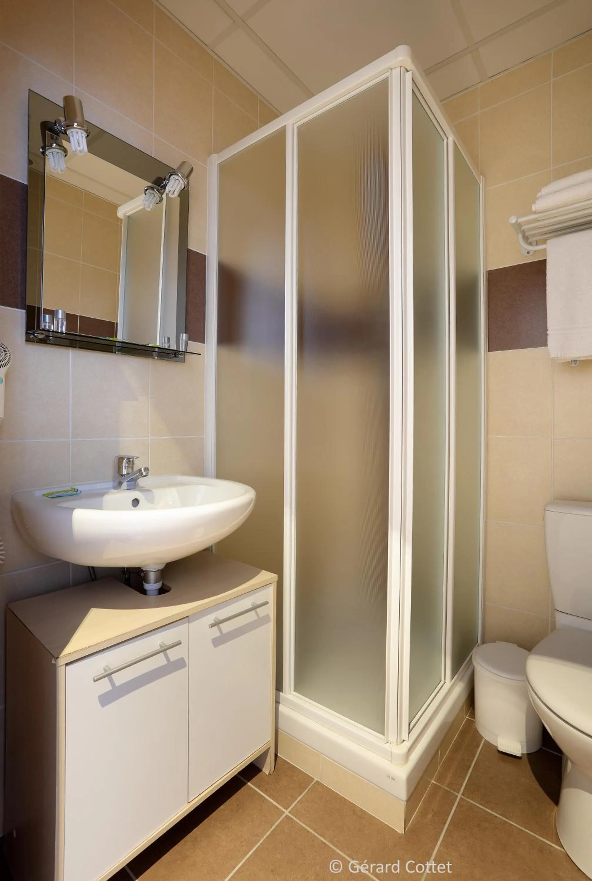 Shower in Hotel des Eaux