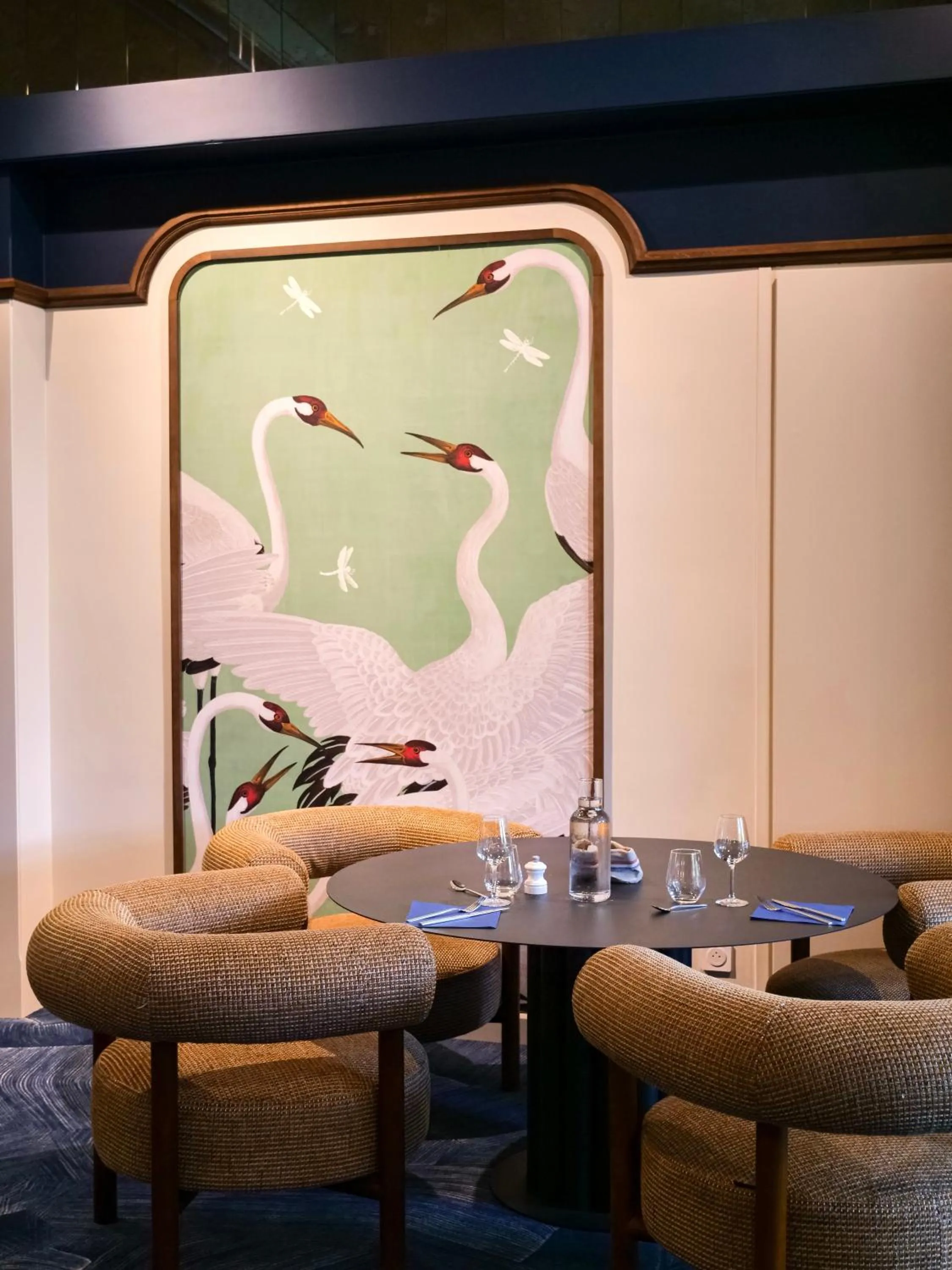 Restaurant/places to eat in Hotel des Eaux