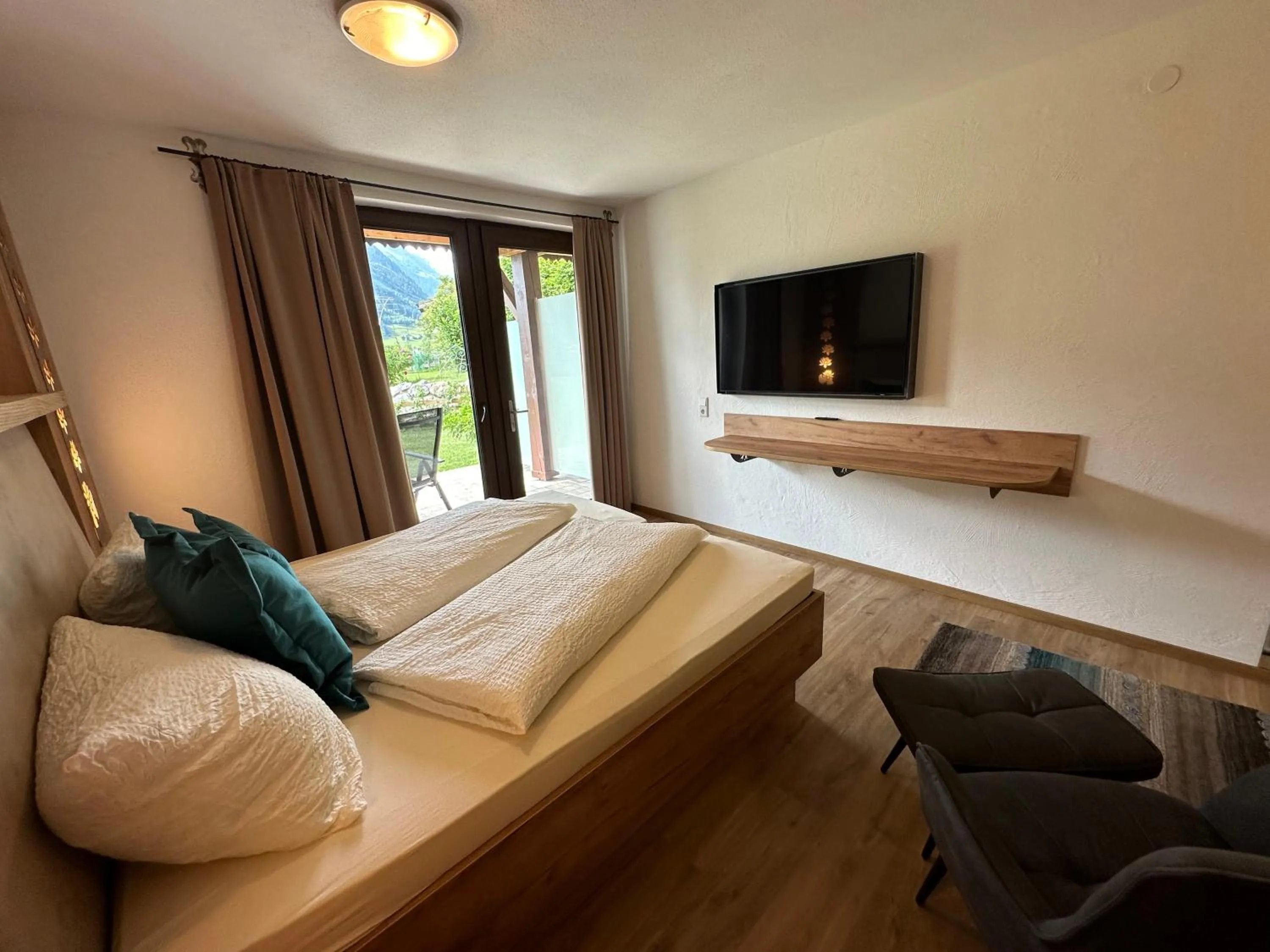 Photo of the whole room, Bed in Apartment Haus am See