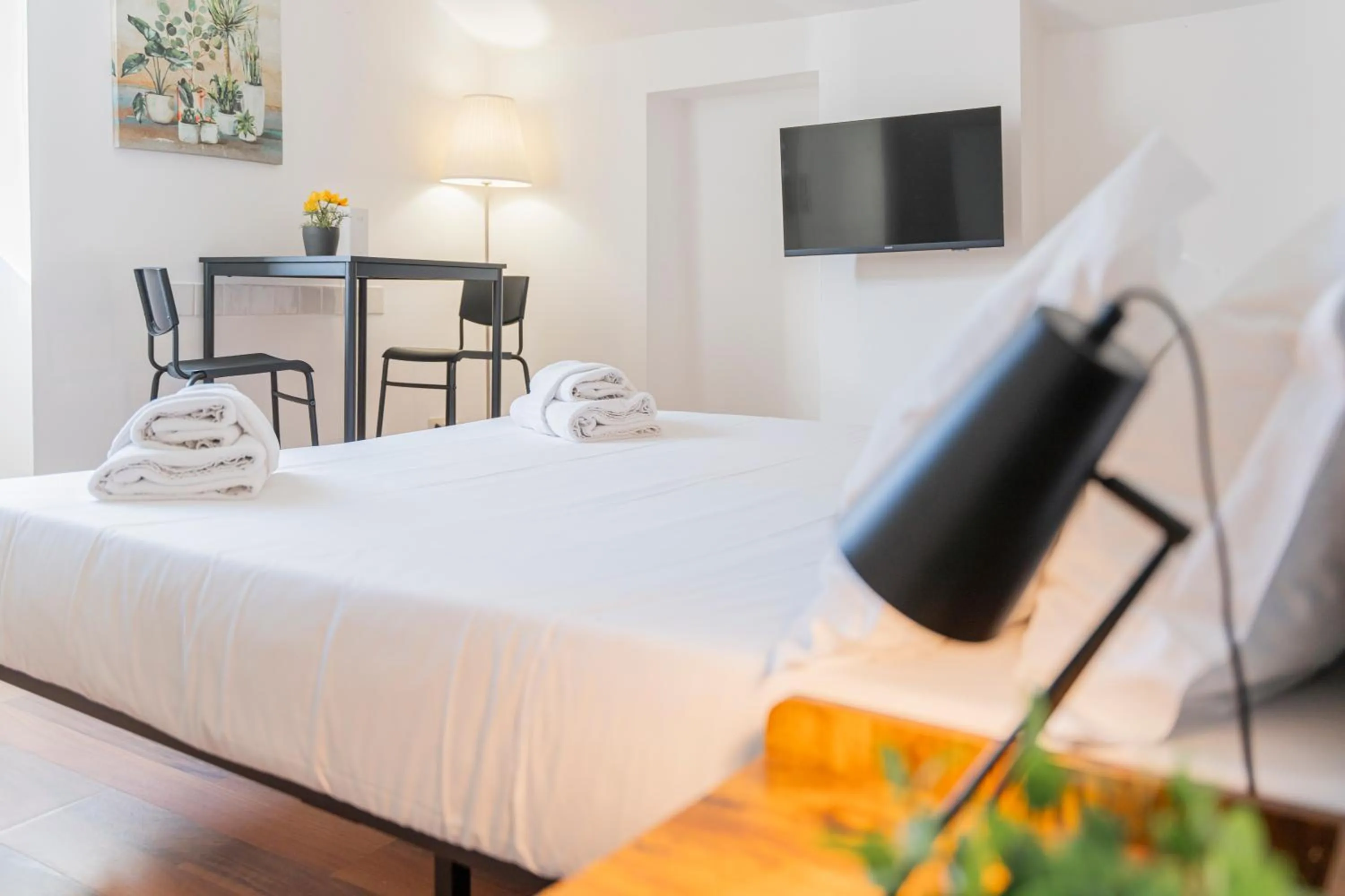 Bedroom, Bed in Campo de' Fiori 34