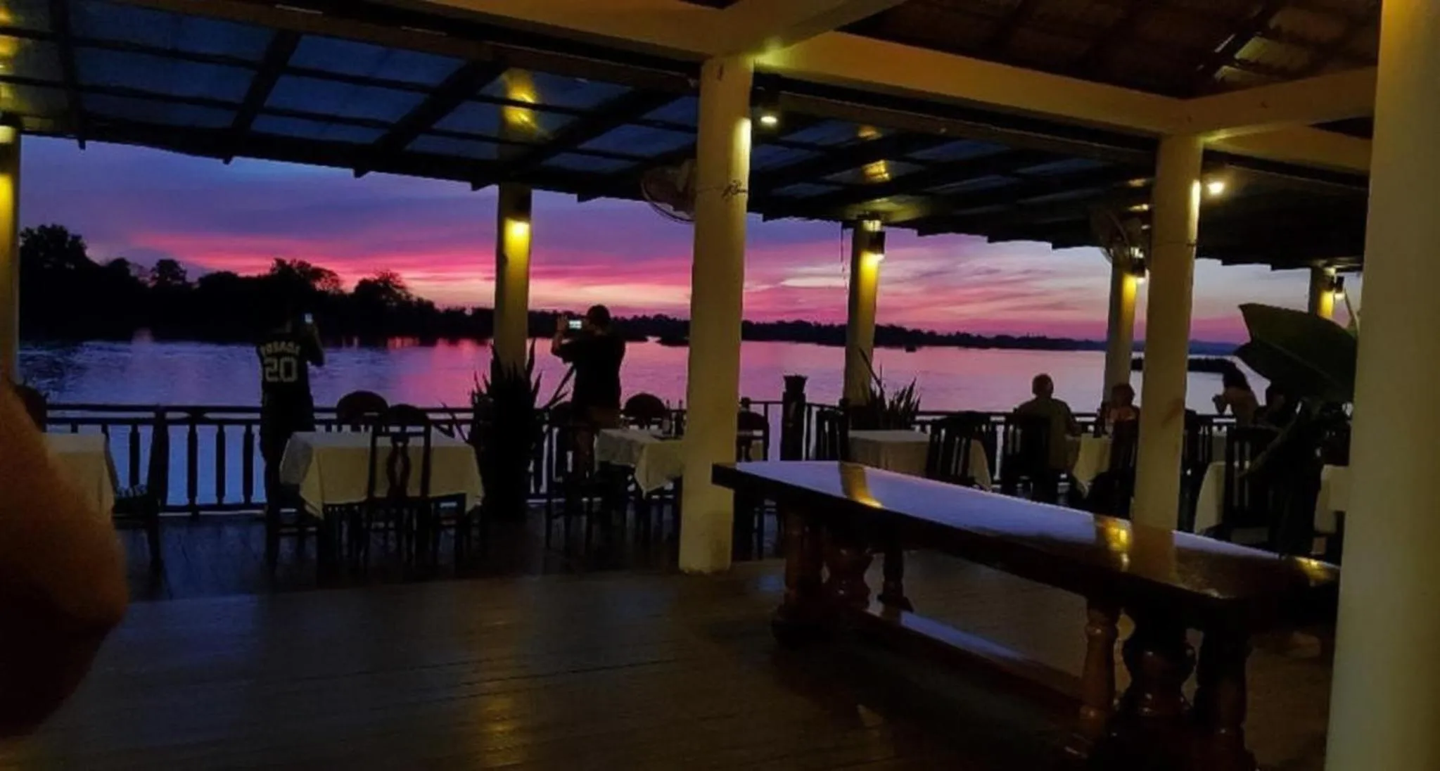 Restaurant/places to eat in Don Det Hotel