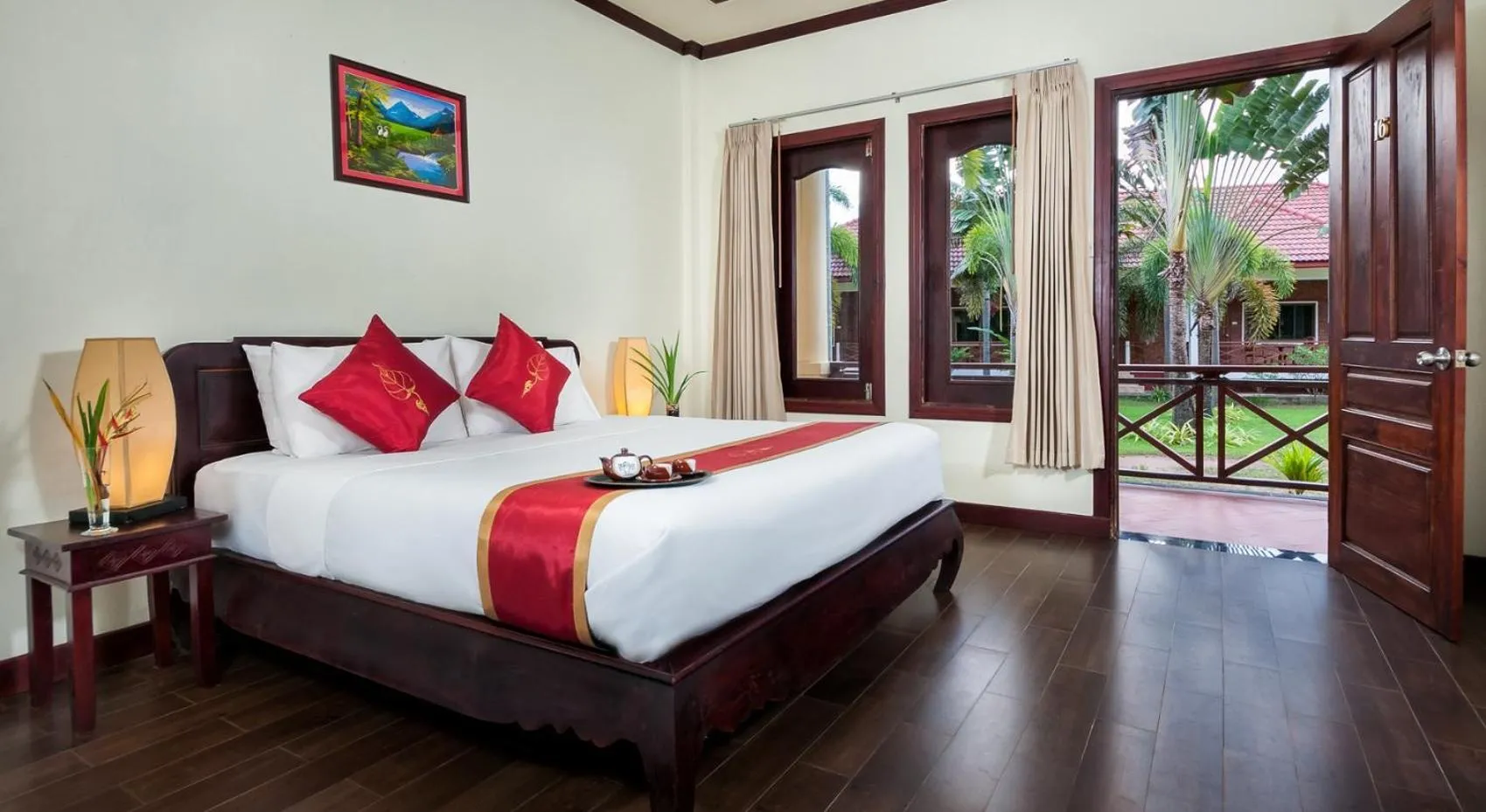 Bed in Don Det Hotel
