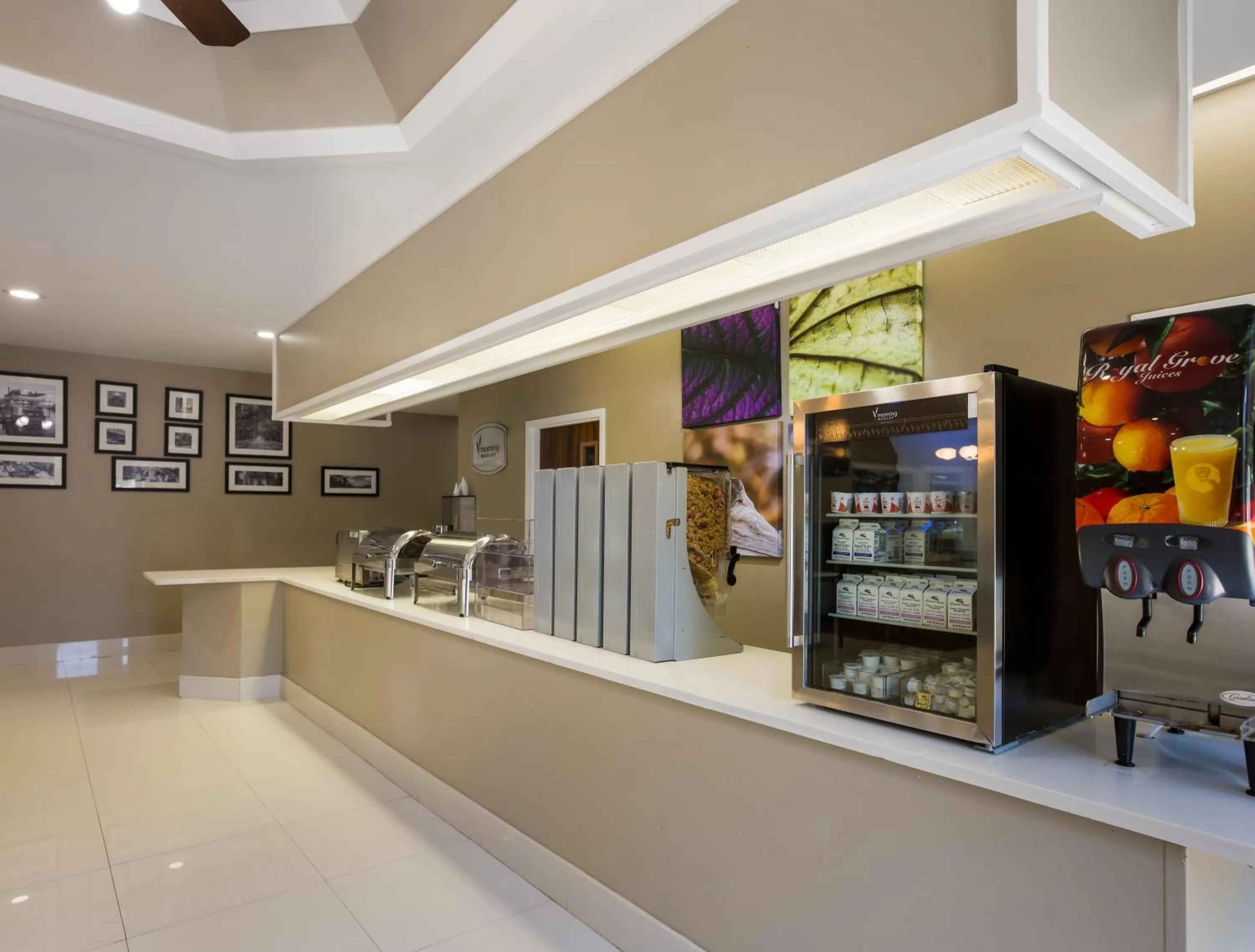 Breakfast in Sleep Inn Savannah Midtown