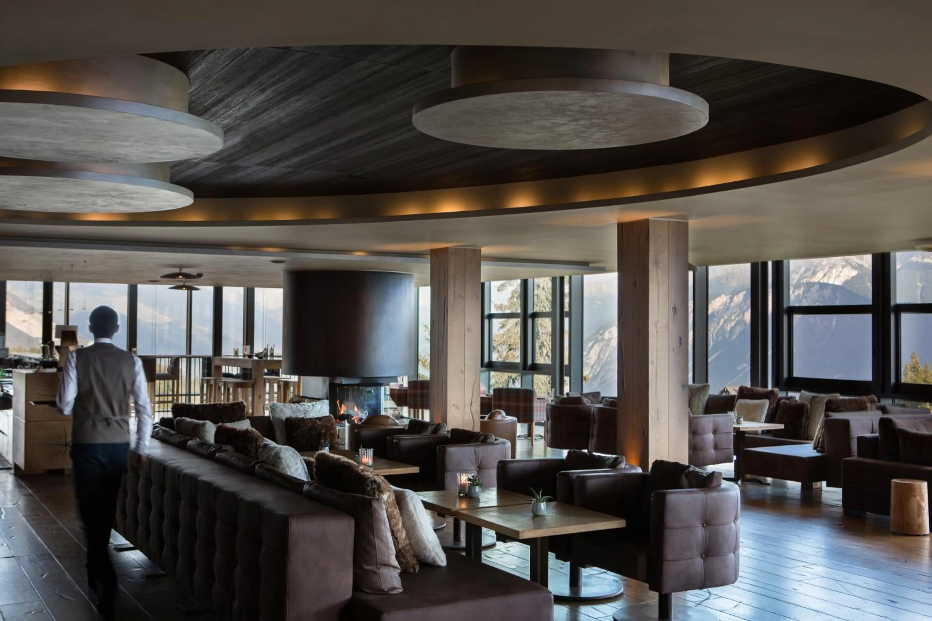 Restaurant/places to eat in Crans Ambassador