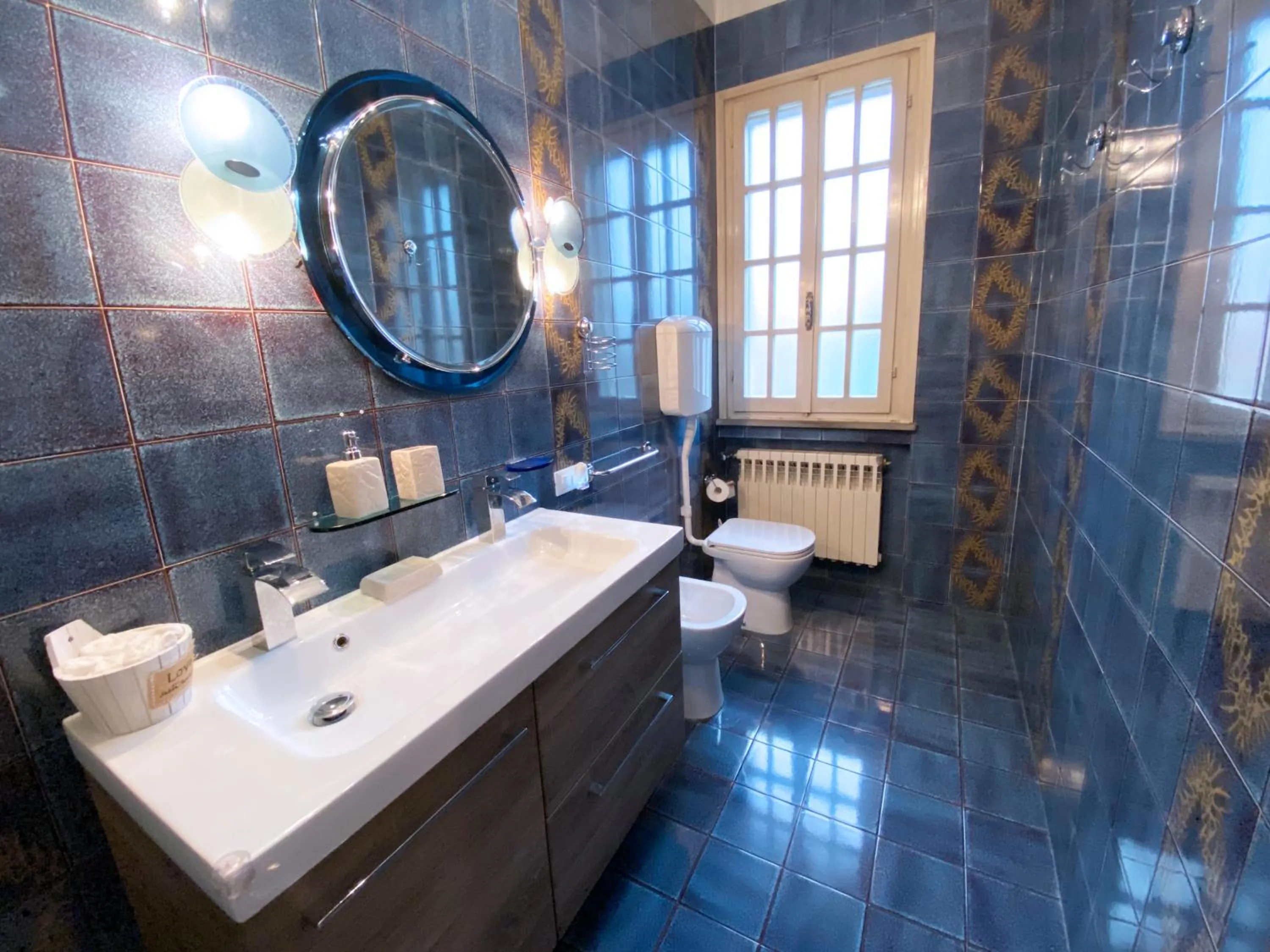 Bathroom in VILLA MOLINELLA