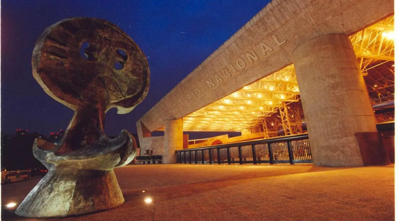 Caravansaro Vazquez de Mella 347 Polanco