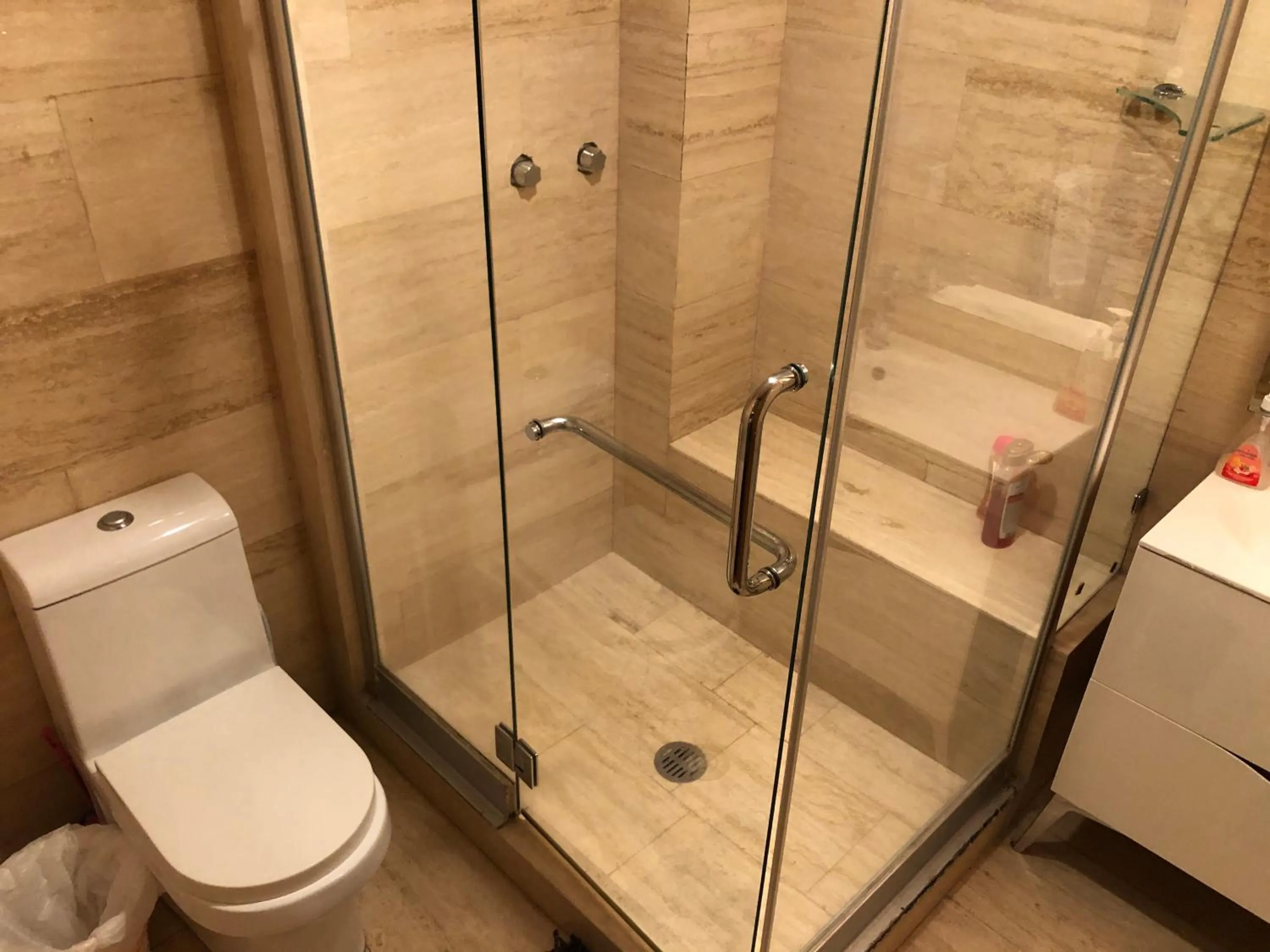 Bathroom in Caravansaro Vazquez de Mella 347 Polanco