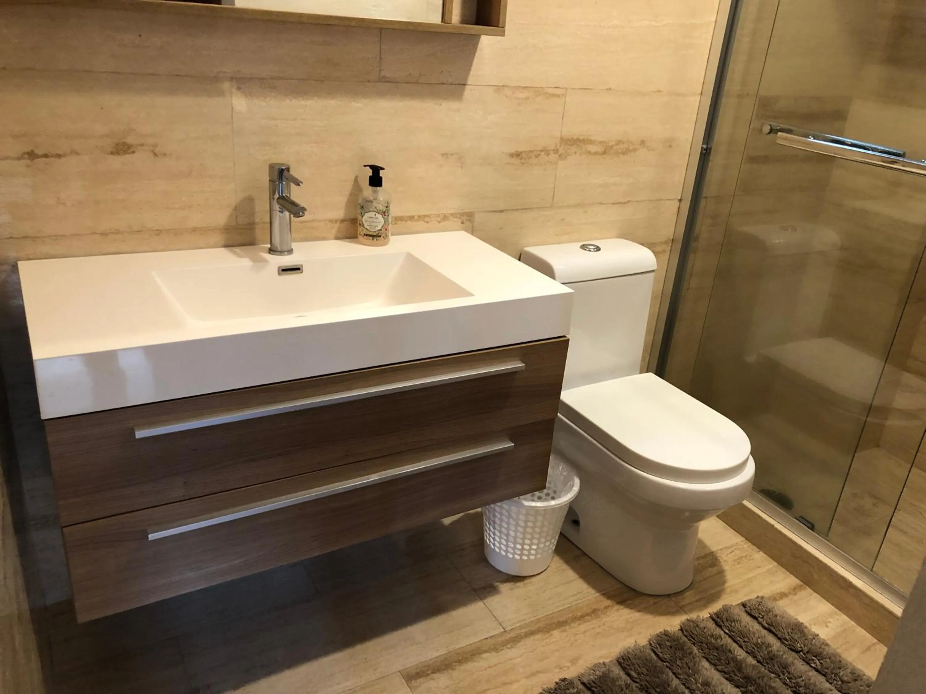 Bathroom in Caravansaro Vazquez de Mella 347 Polanco