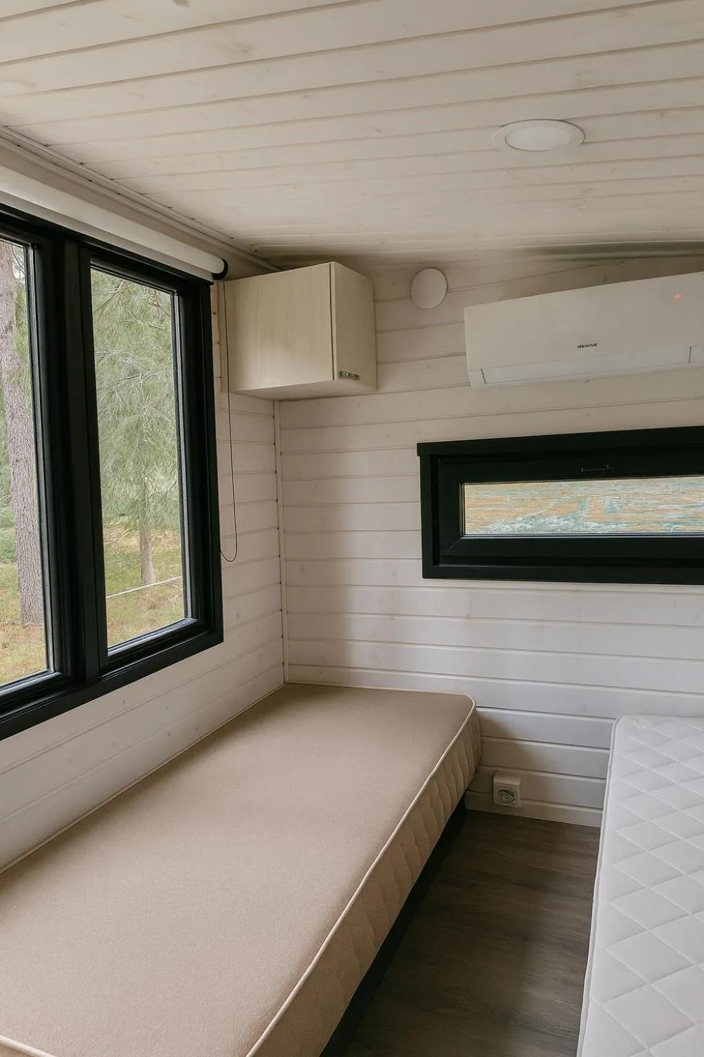 Bed in Arctic Shaman Adventures -Jurtta