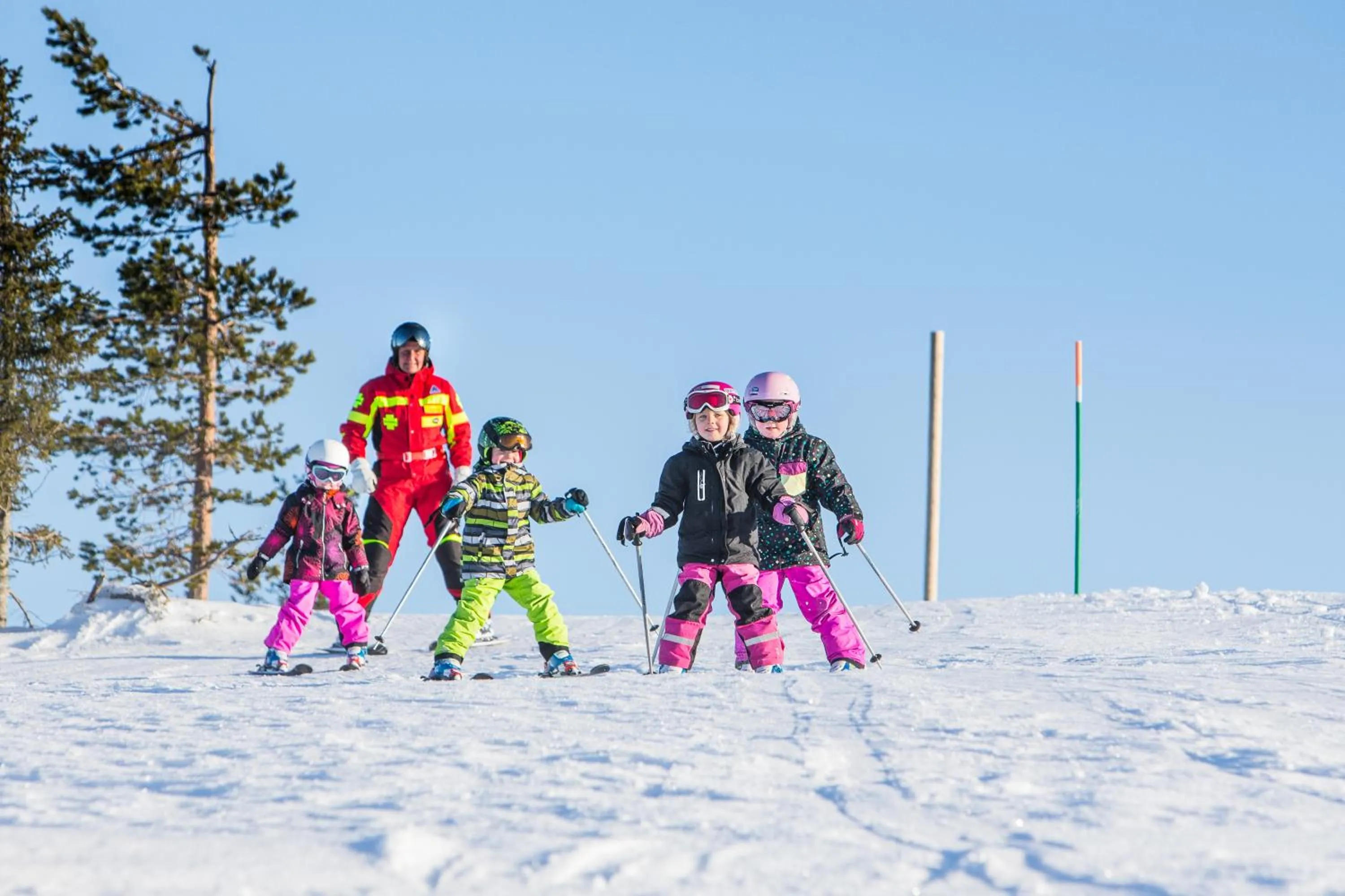 Ski School in Arctic Shaman Adventures -Jurtta