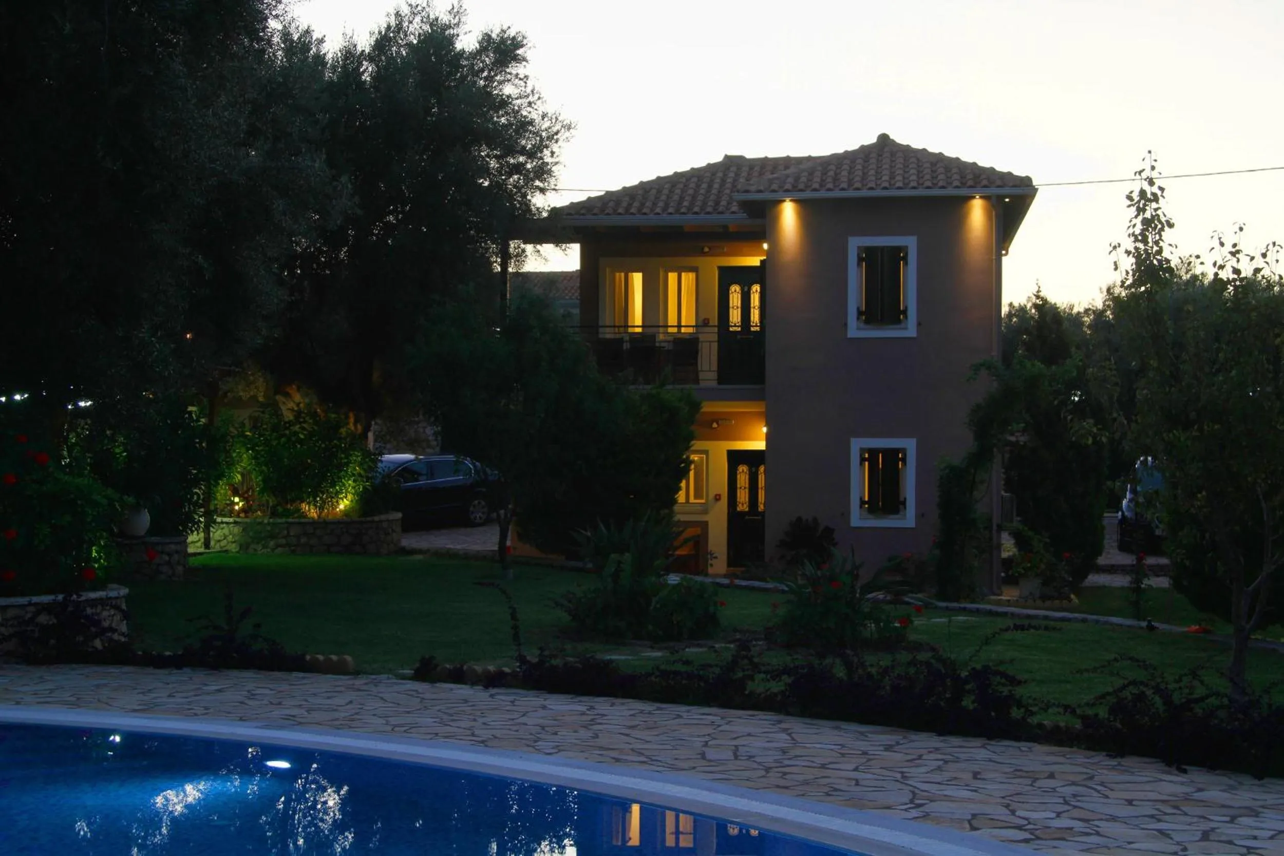 Area and facilities in Saint Thomas Village